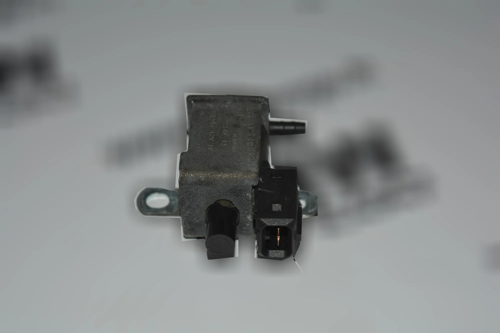 Solenoid Valve – OEM 1742711 · BMW X5 (E53) 4.6 is 2002 – 2