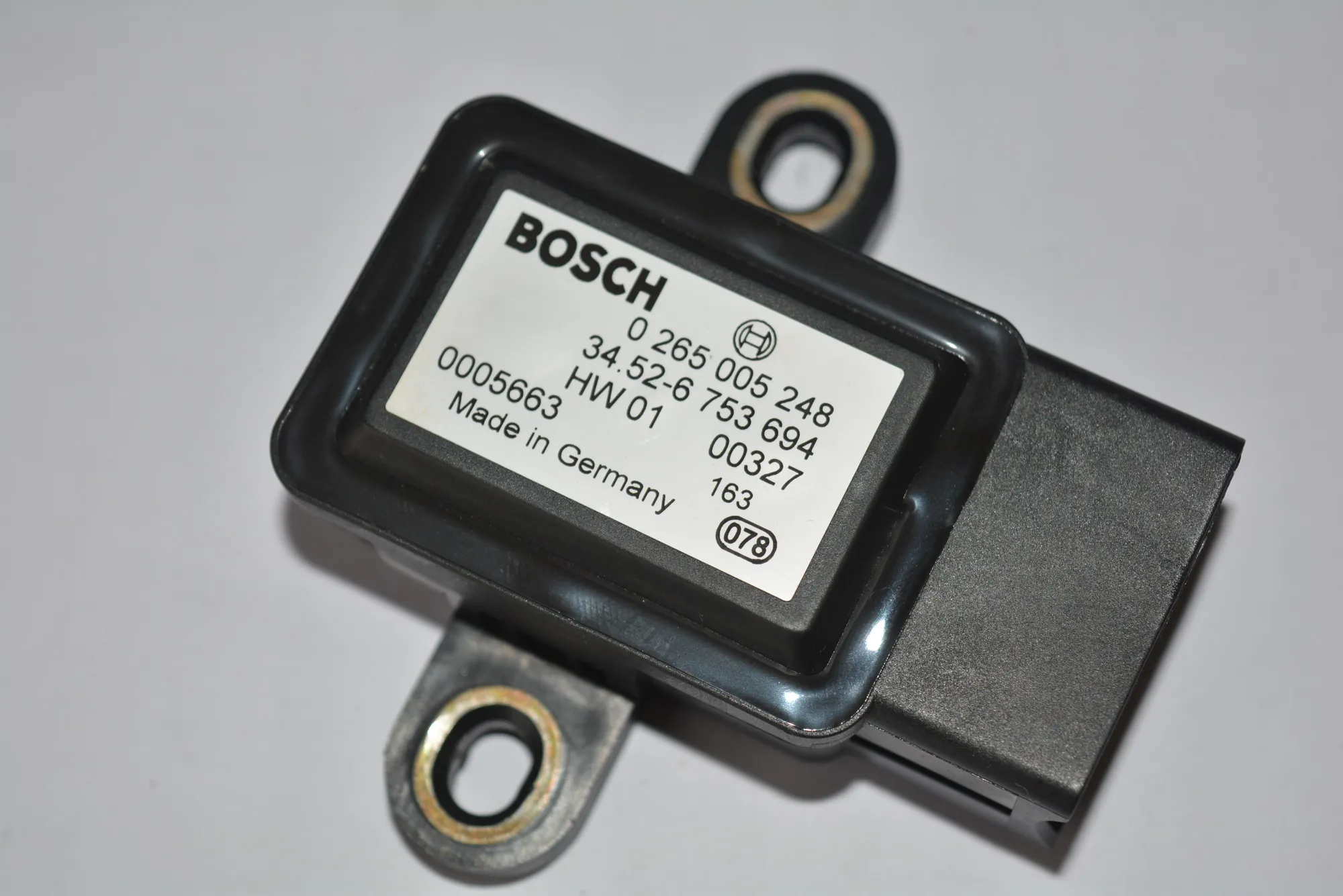 Acceleration Sensor – OEM 6753694 · BMW 7 (E38) 728 i, iL 2001