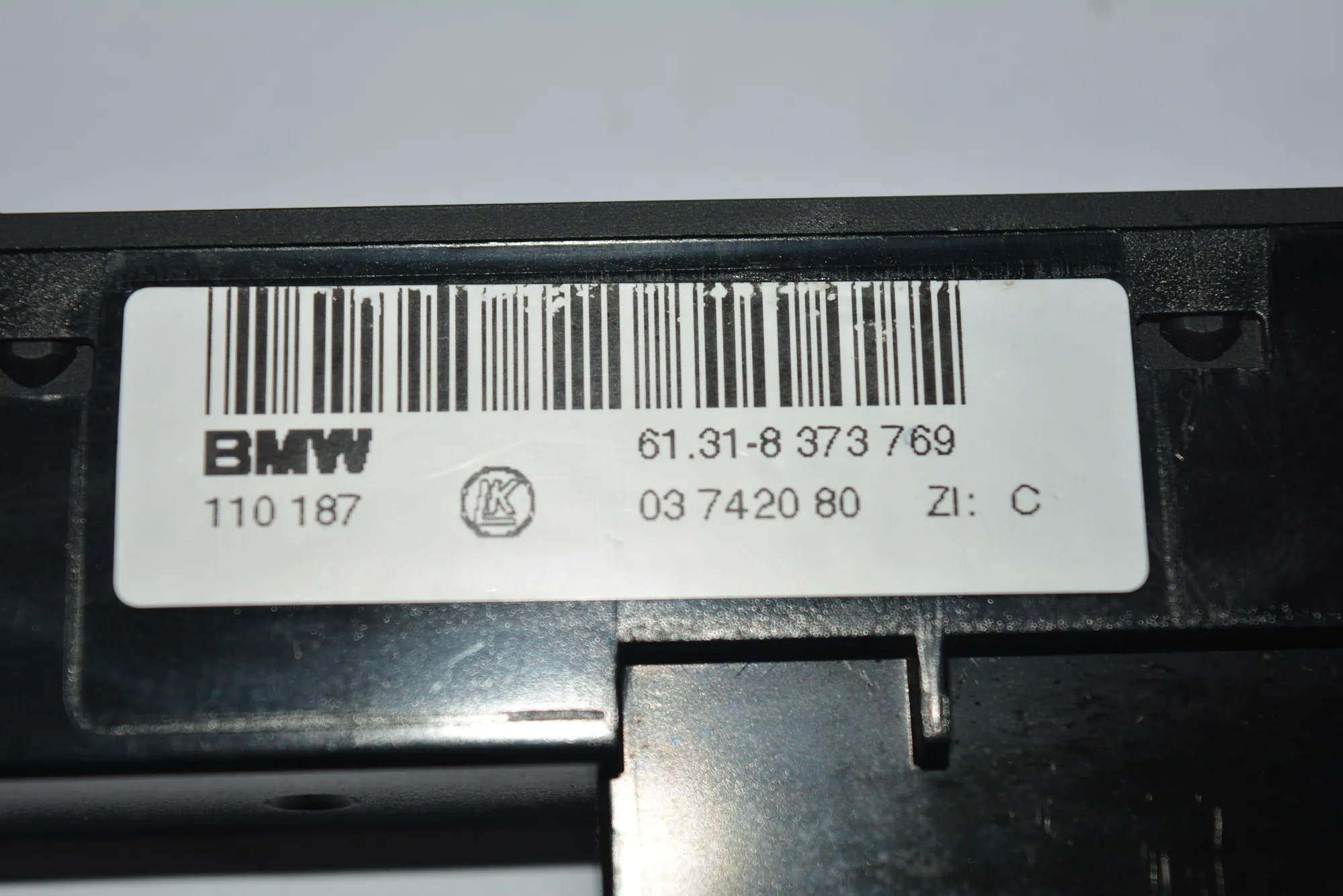 Button Switch Panel – OEM 8373769 · BMW 7 (E38) 728 i, iL 2001 – 3