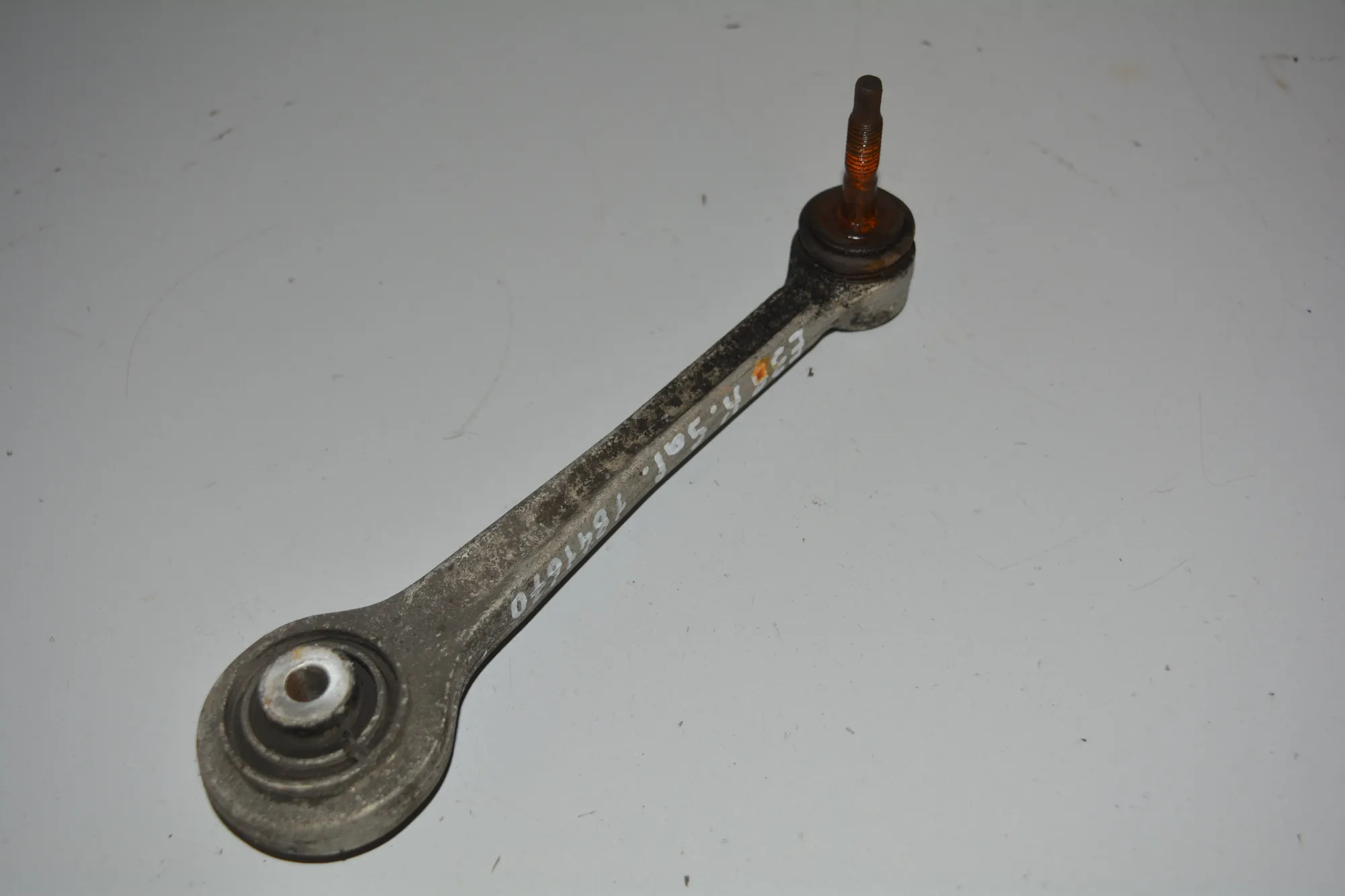 Rear Left Control Arm · BMW 7 (E38) 728 i, iL 2001