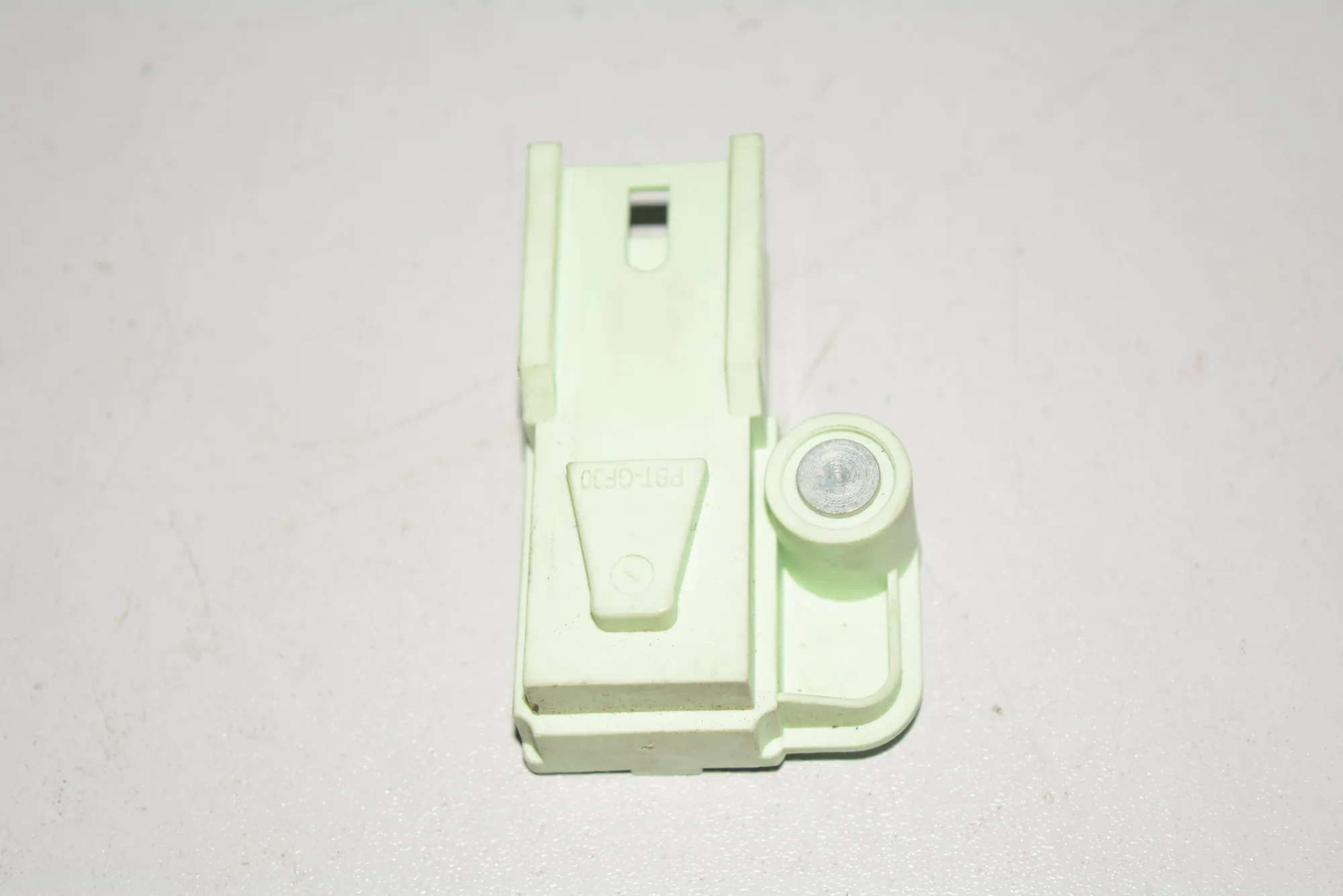 Front Left Impact Sensor – OEM 6978822 · BMW 5 Touring (E61) 530 d 2006 – 3