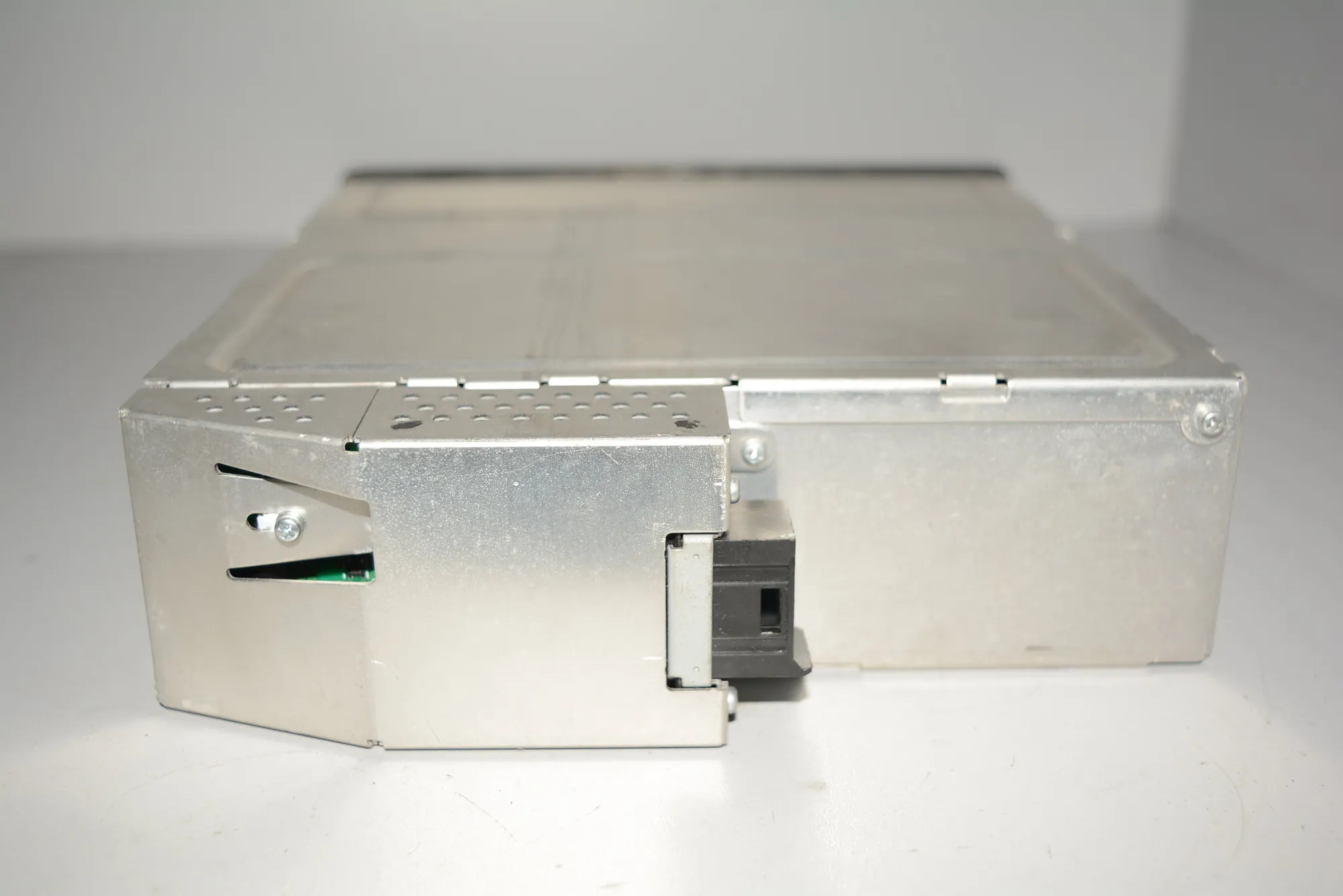CD Changer – OEM 6986081 · BMW 5 Touring (E61) 530 d 2006