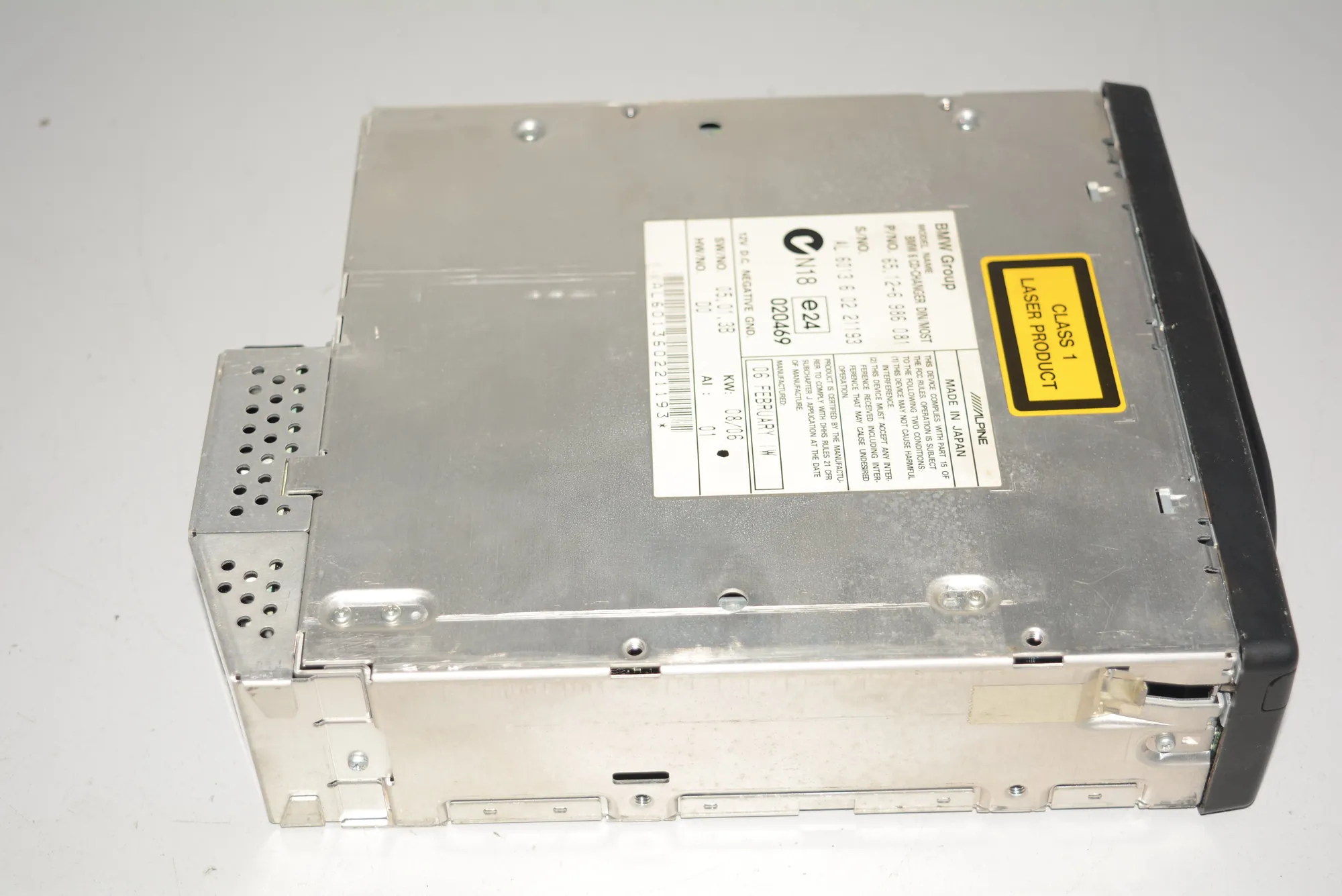 CD Changer – OEM 6986081 · BMW 5 Touring (E61) 530 d 2006 – 4