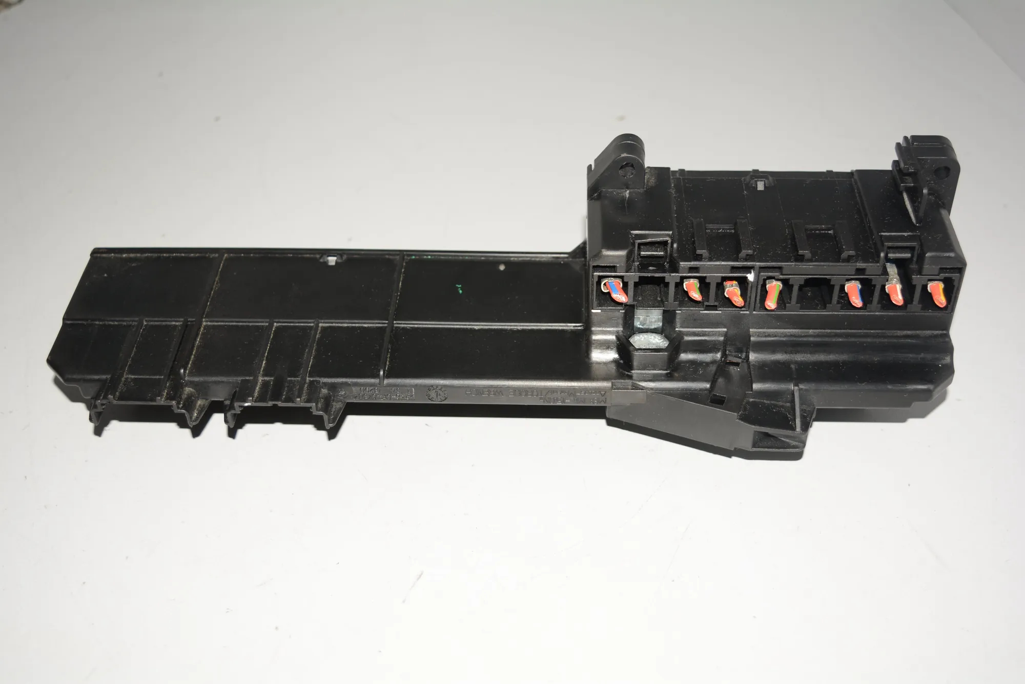 Fuse Box – OEM 6957330 · BMW 5 Touring (E61) 530 d 2006 – 5
