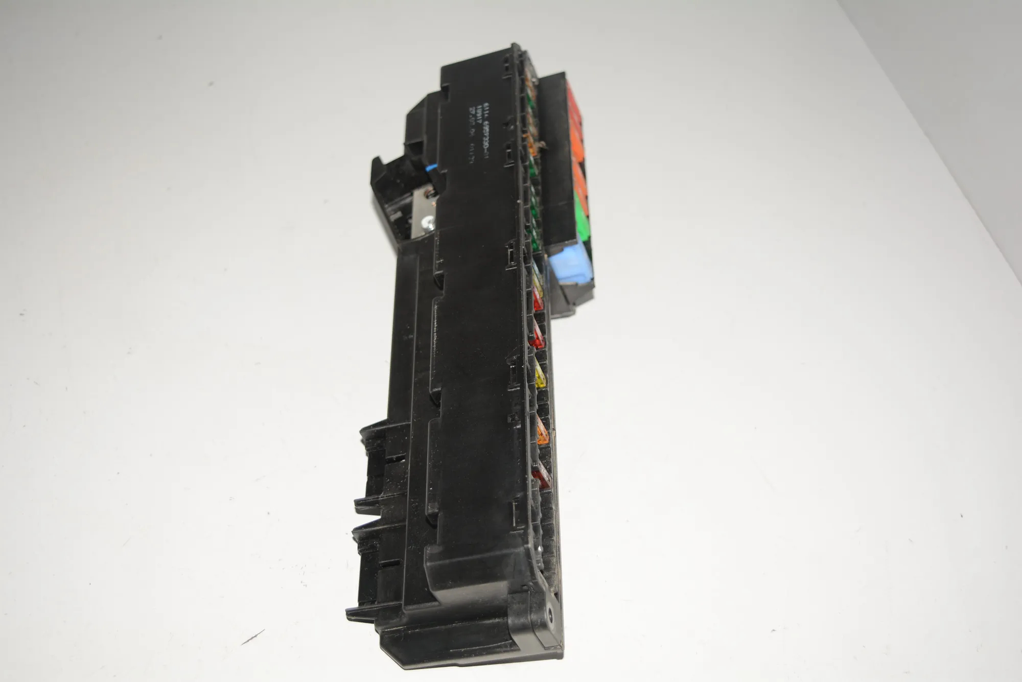 Fuse Box – OEM 6957330 · BMW 5 Touring (E61) 530 d 2006