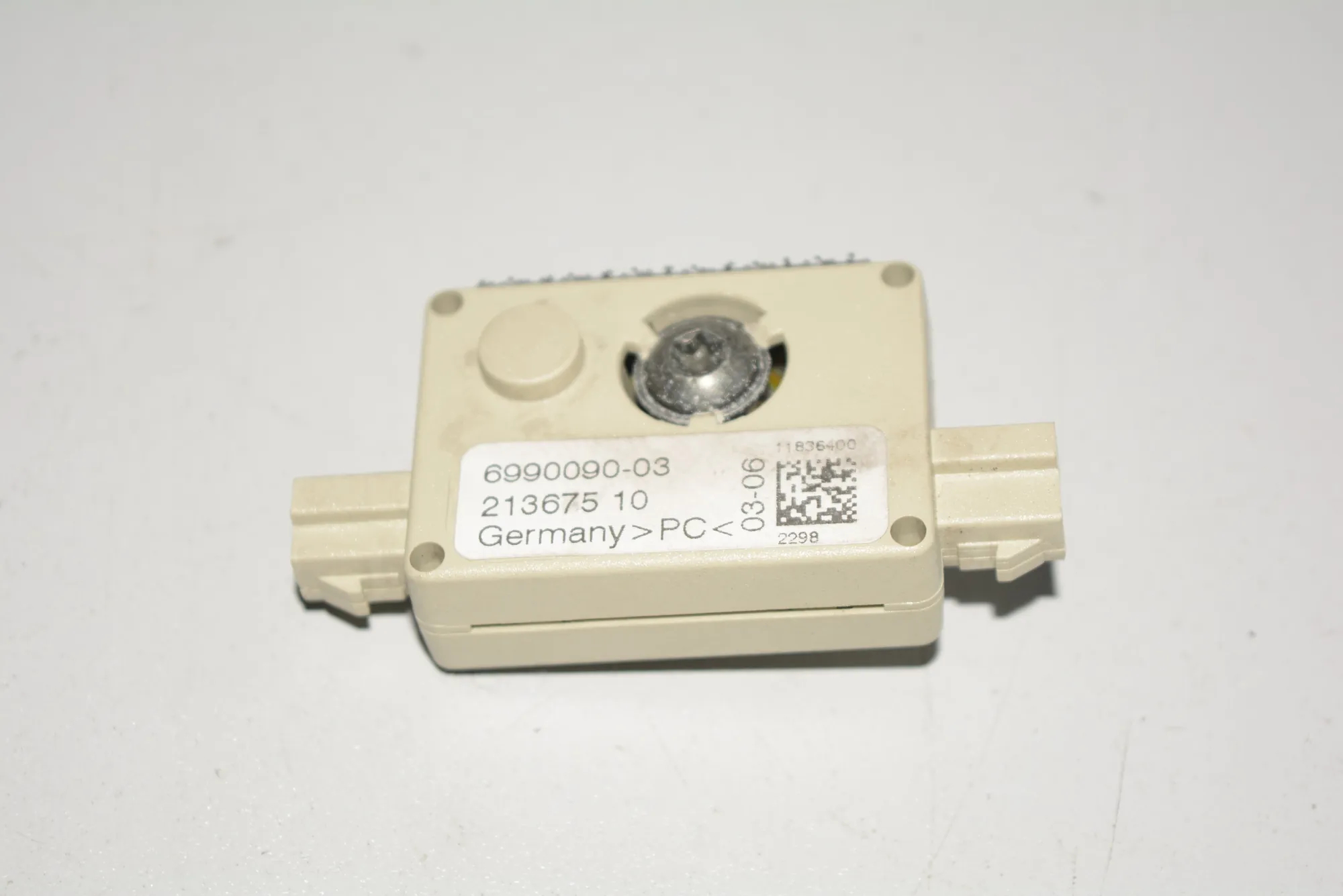 Antenna Amplifier – OEM 6990090 · BMW 5 Touring (E61) 530 d 2006 – 2