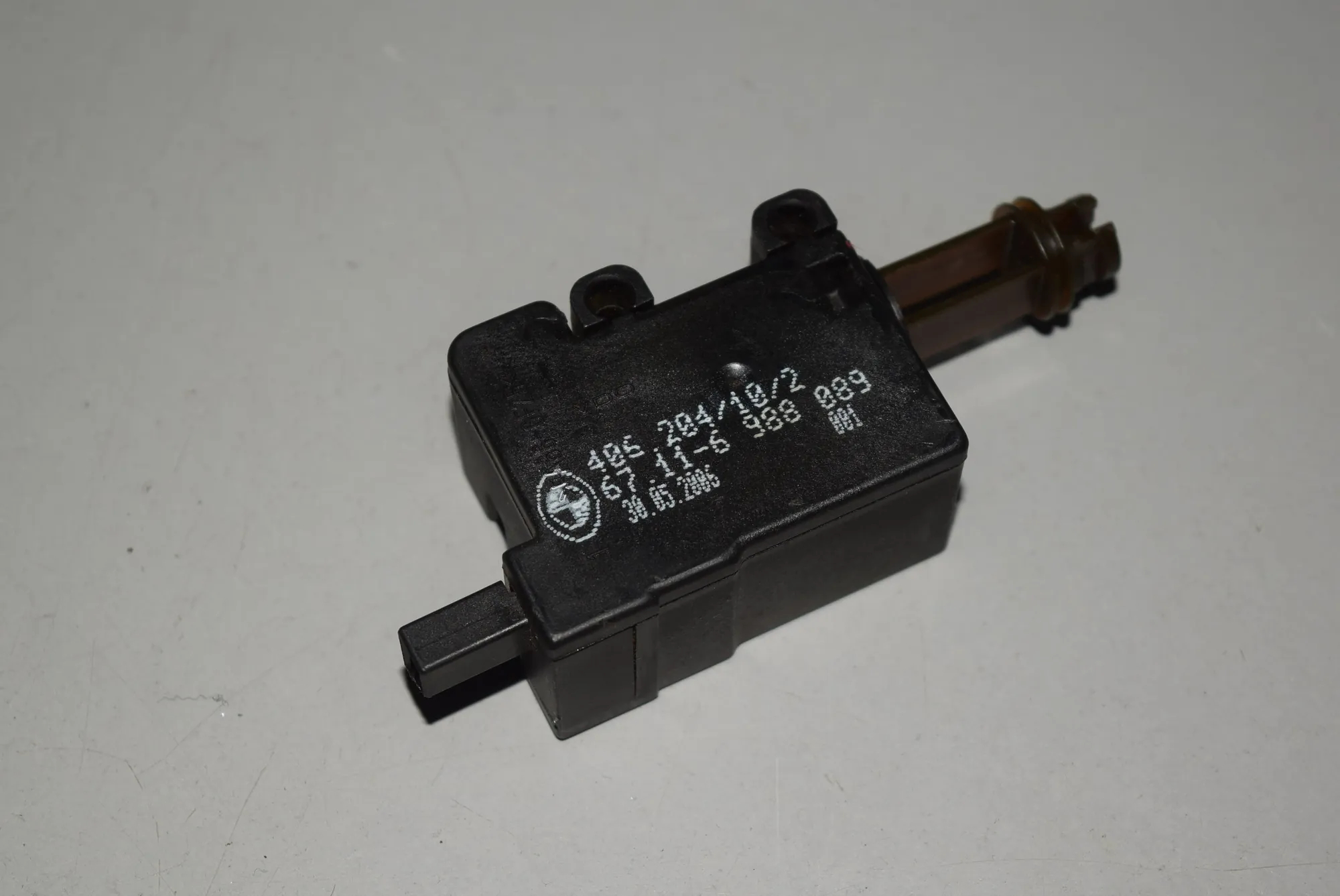 Other Control Units – OEM 6988089 · BMW 5 (E60) BMW 5 (E60) 525 d 2006 – 2