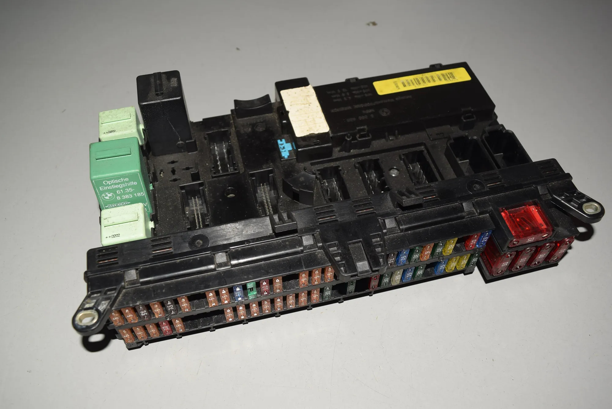 Fuse Box – OEM 8380407 · LAND ROVER RANGE ROVER III (L322) LAND ROVER RANGE ROVER III (L322) 4.4 4x4 2002 – 2