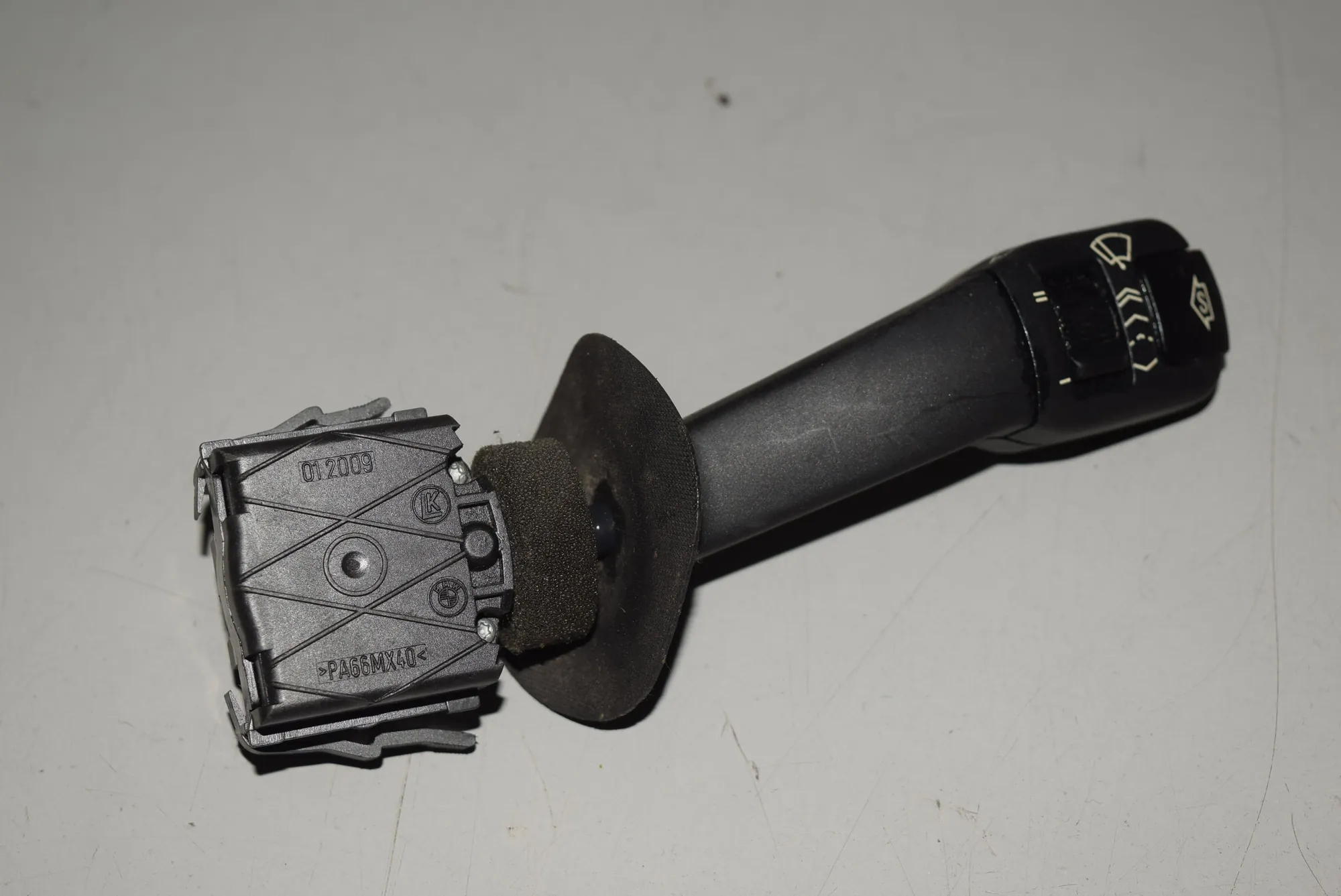 Indicator Wiper Stalk Switch – OEM 8360880 · BMW 5 Touring (E39) BMW 5 Touring (E39) 2000 – 4