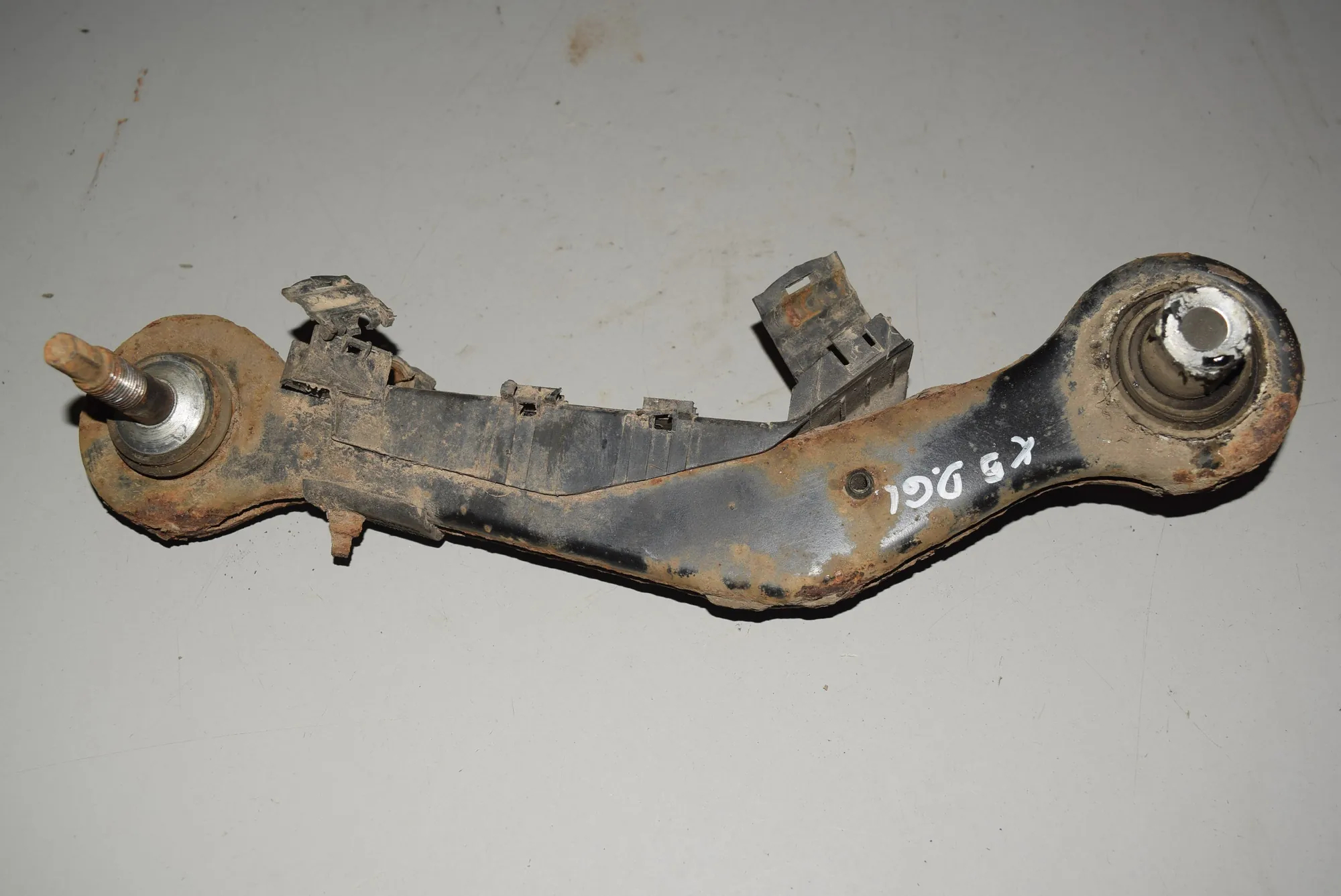 Rear Right Control Arm · BMW X5 (E53) BMW X5 (E53) 3.0 d 2004
