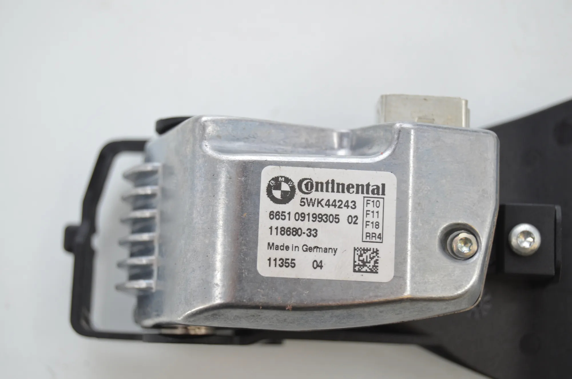 Front Camera – OEM 9199305 · BMW 5 Touring (F11) 530 d xDrive 2012 – 8