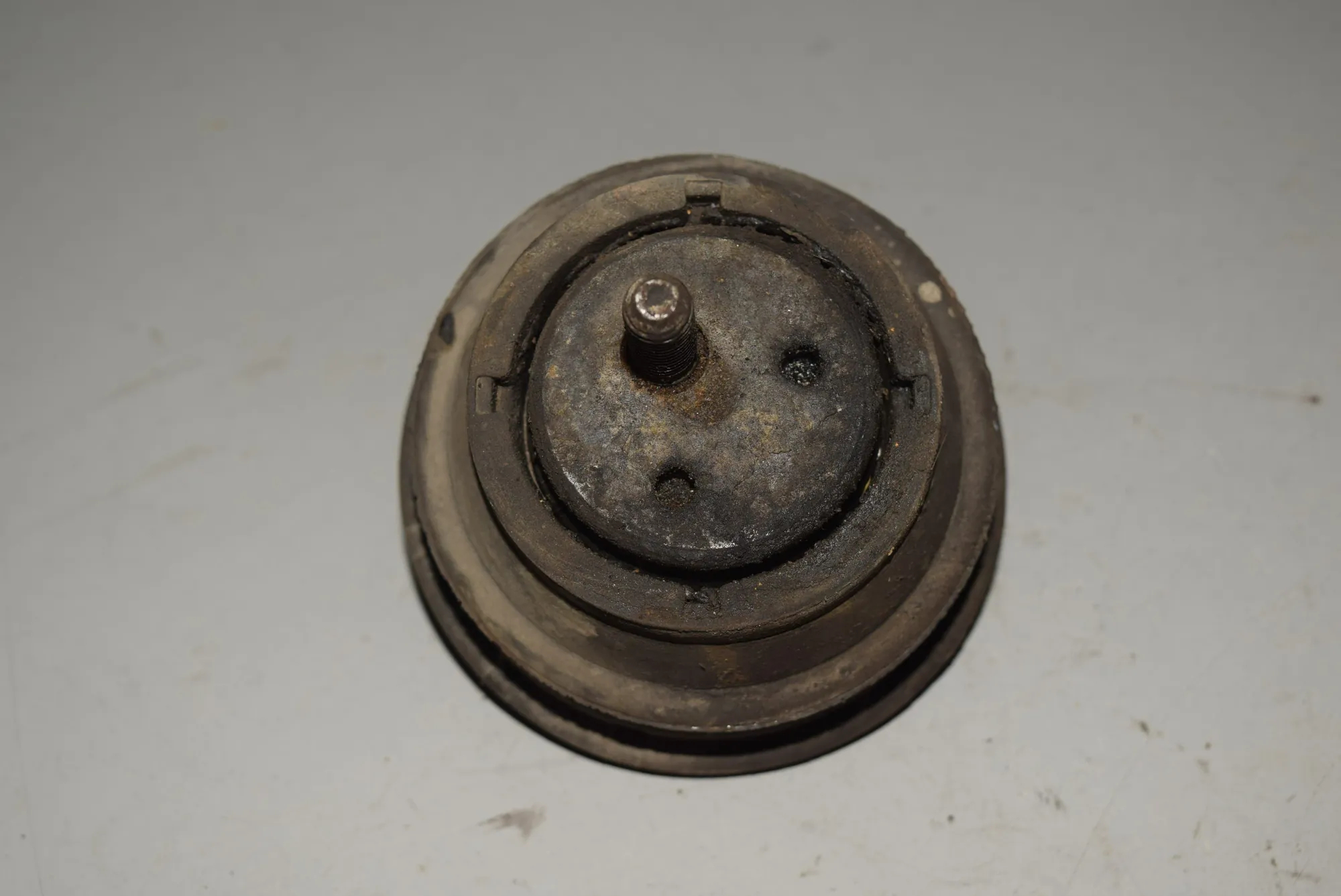 Right Side Engine Mount · BMW 5 (E39) BMW 5 (E39) 525 i 2000 – 2