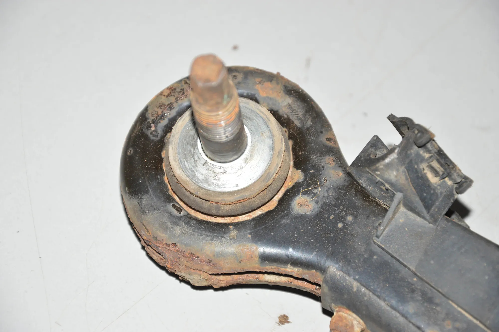 Rear Right Control Arm · BMW X5 (E53) 4.6 is 2002 – 3