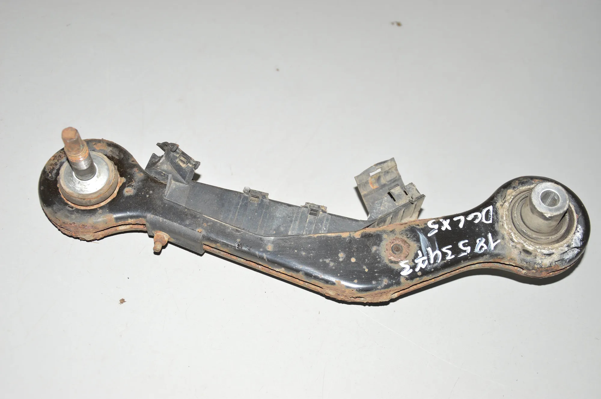 Rear Right Control Arm · BMW X5 (E53) 4.6 is 2002
