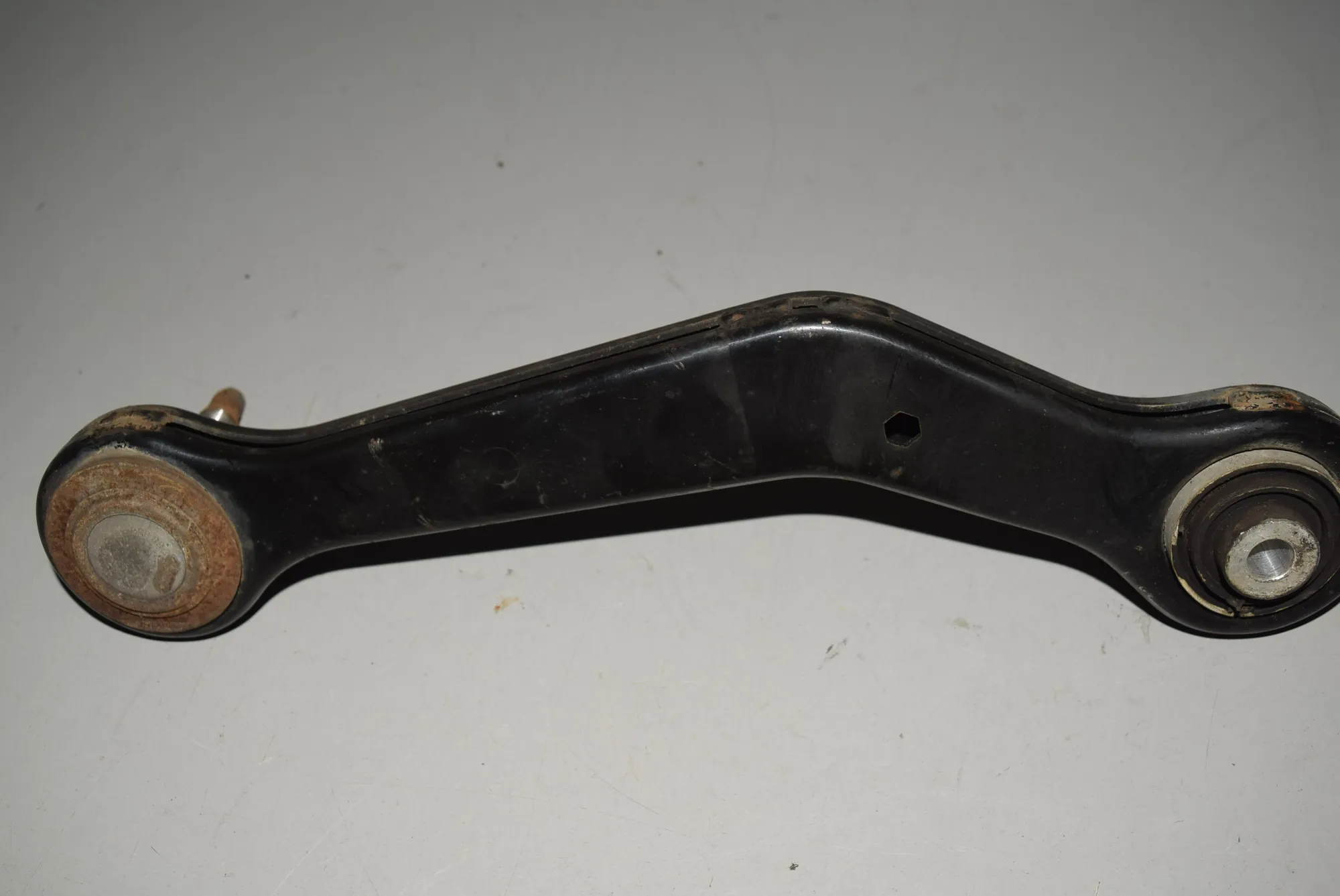 Rear Right Control Arm · BMW 7 (E38) BMW 7 (E38) 740 d 1999