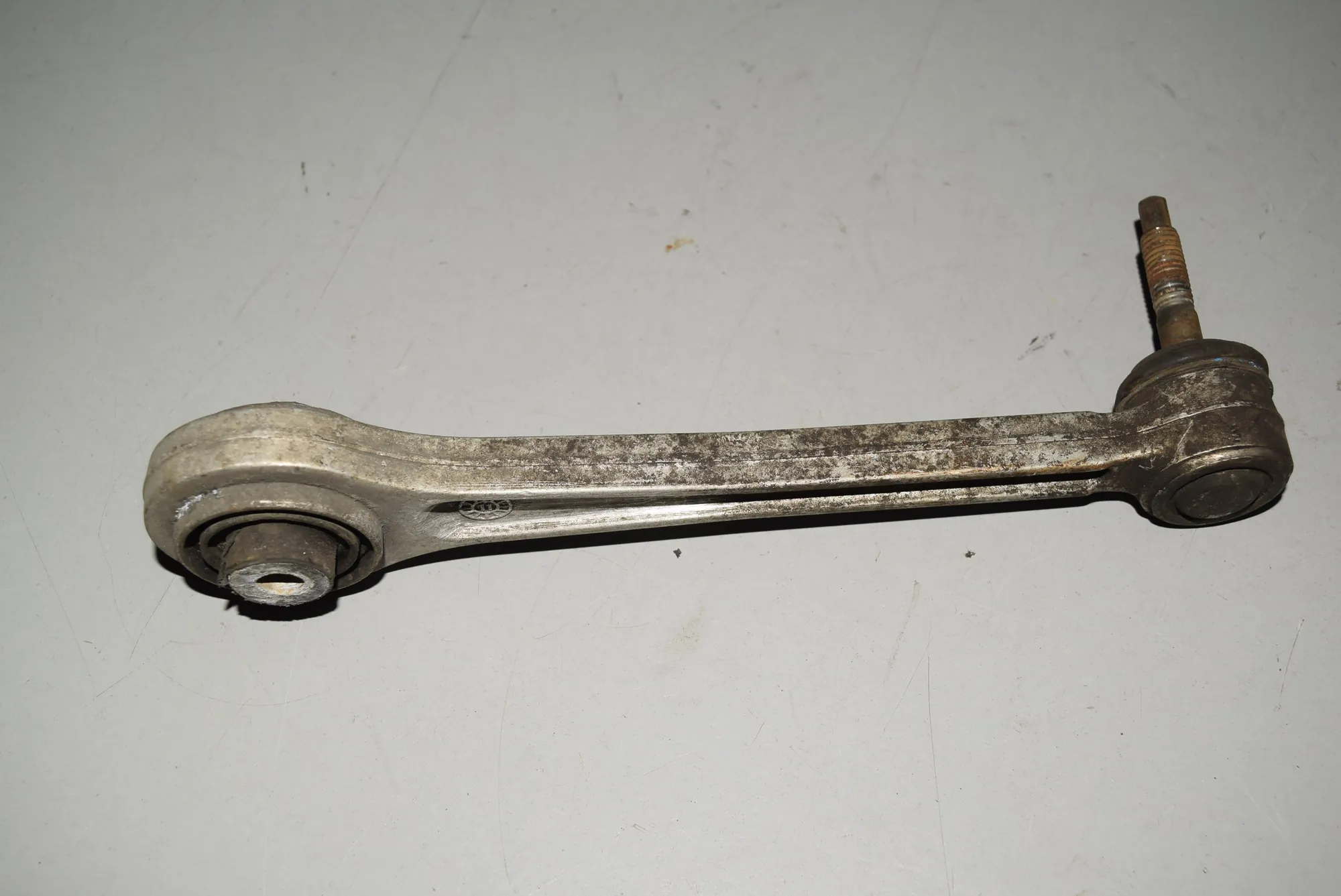 Rear Right Control Arm · BMW 7 (E38) BMW 7 (E38) 740 d 1999 – 2