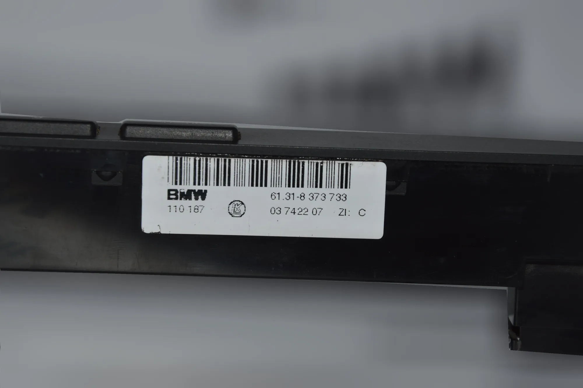 Button Switch Panel – OEM 8373733 · BMW X5 (E53) BMW X5 (E53) 2000 – 3