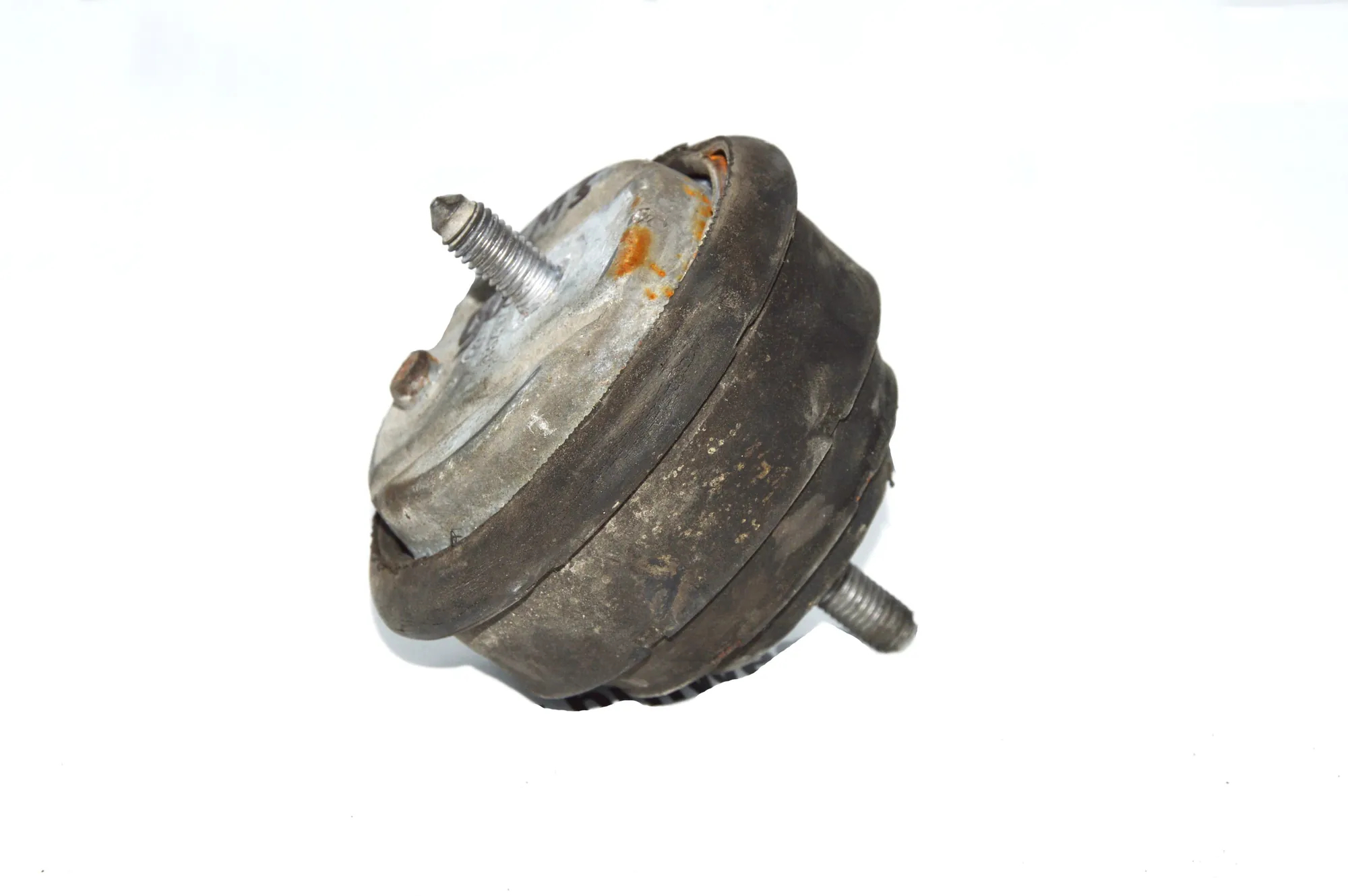 Left Side Engine Mount – OEM 2228298 · BMW 3 (E90) BMW 3 (E90) M3 2008 – 2