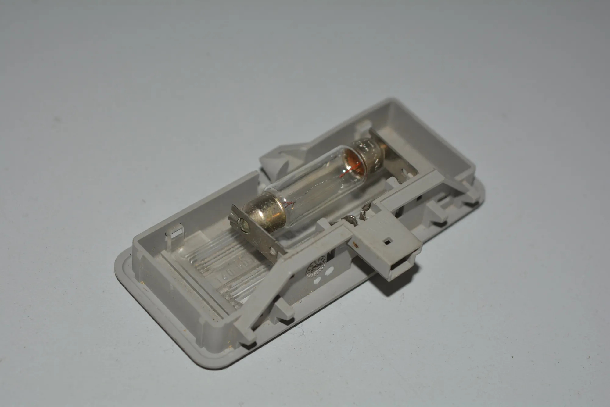 Interior Lighting – OEM 6920187 · BMW 3 (E90) BMW 3 (E90) 2005 – 8