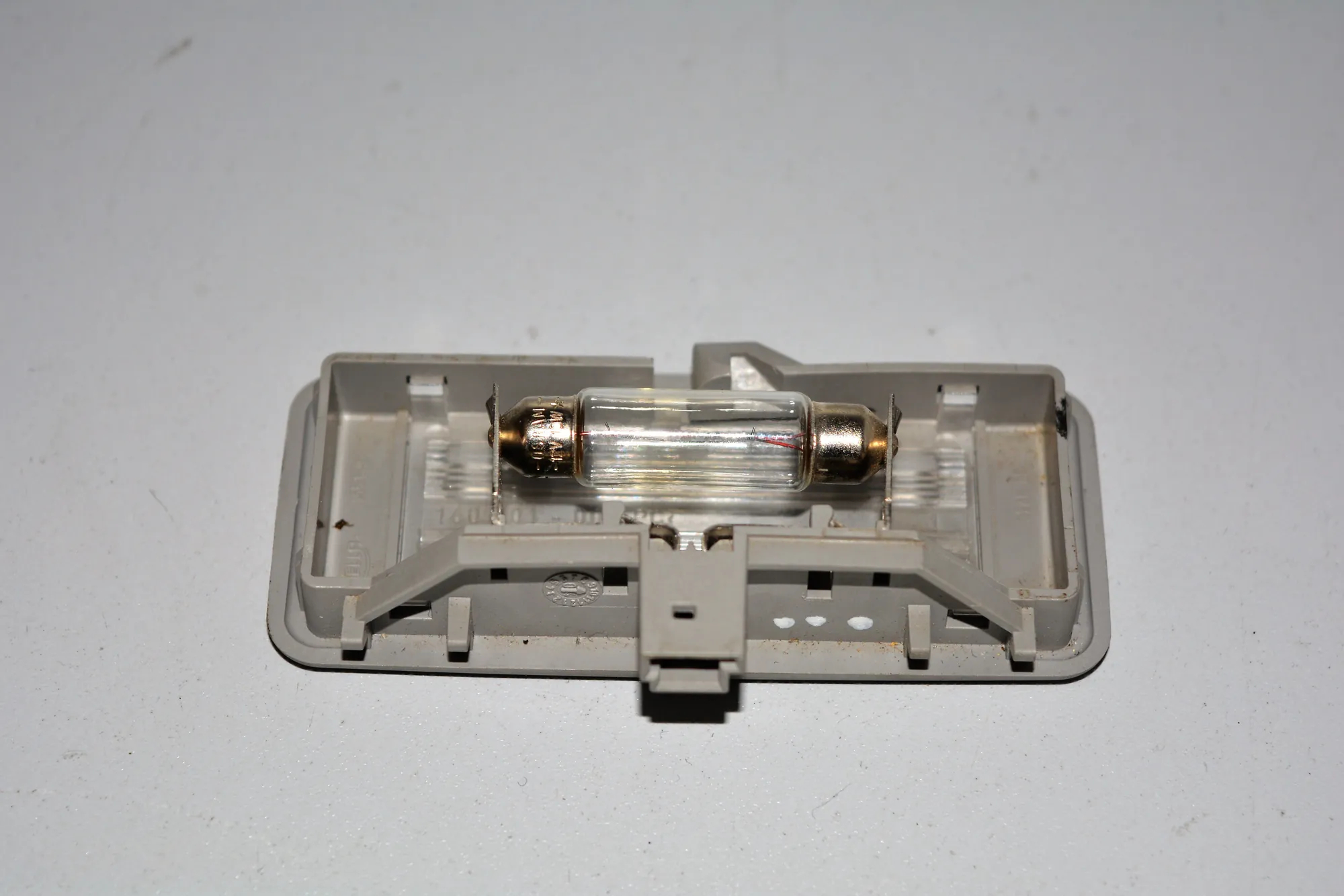 Interior Lighting – OEM 6920187 · BMW 3 (E90) BMW 3 (E90) 2005 – 4