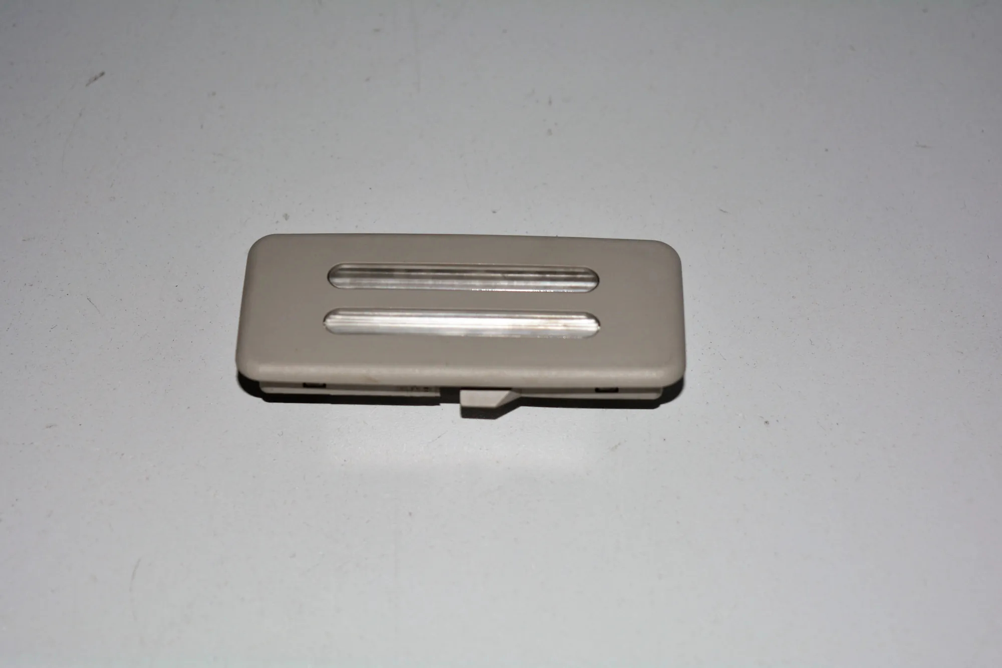 Interior Lighting – OEM 6920187 · BMW 3 (E90) BMW 3 (E90) 2005 – 3