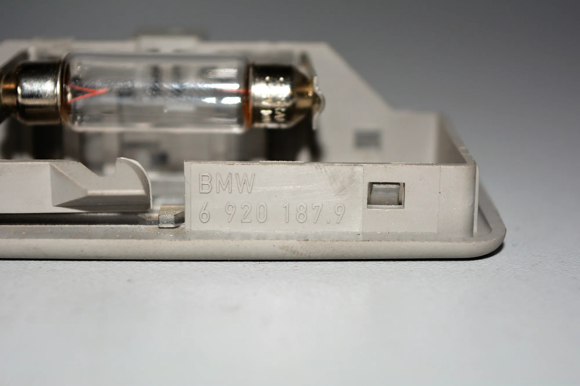 Interior Lighting – OEM 6920187 · BMW 3 (E90) BMW 3 (E90) 2005 – 5