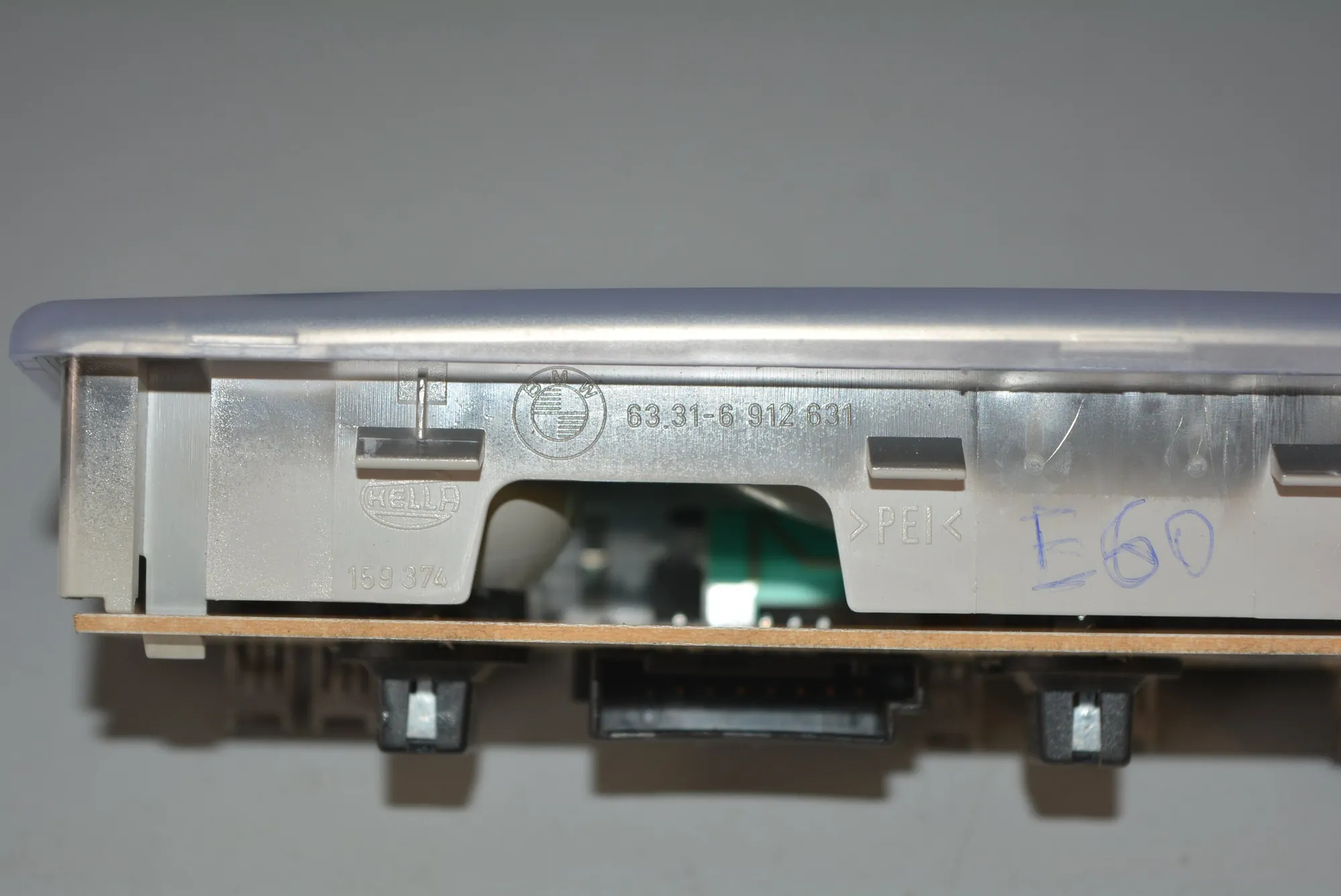 Interior Lighting – OEM 6912631 · BMW 5 (E60) BMW 5 (E60) 2005 – 4
