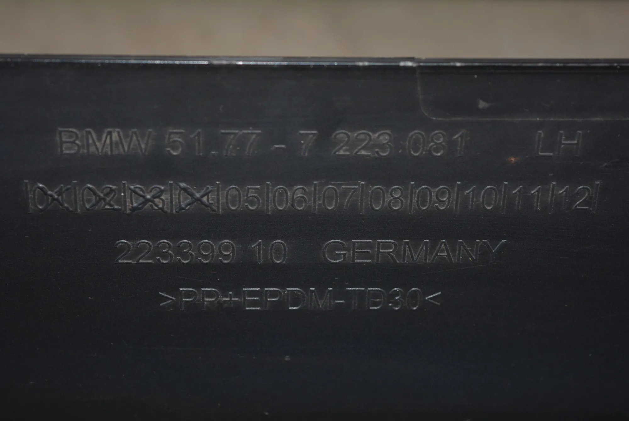 Left Side Plastic Sideskirt Cover – OEM 22339910 · BMW 6 Coupe (F13) BMW 6 Coupe (F13) 2011 – 6