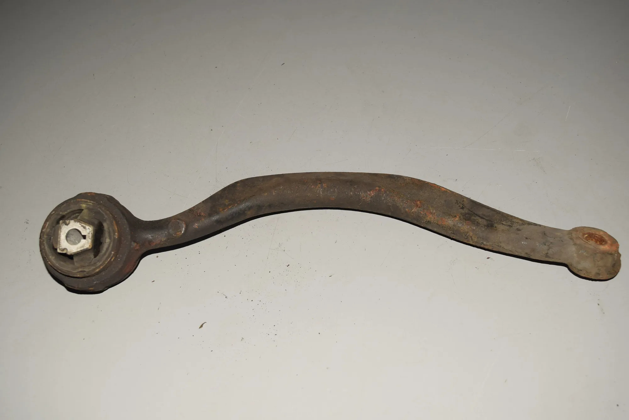 Front Right Curved Control Arm · BMW X5 (E53) BMW X5 (E53) 2001 – 2