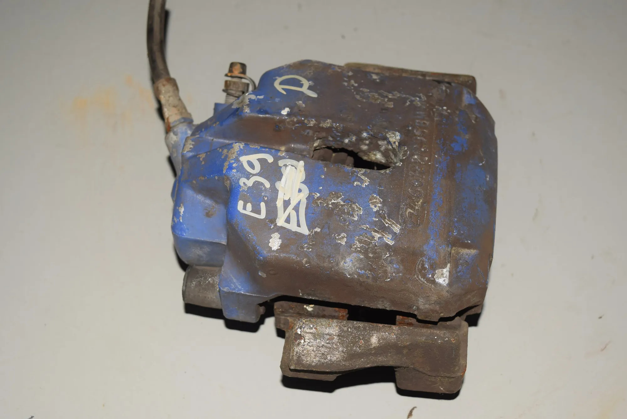 Front Right Brake Caliper · BMW 5 (E39) BMW 5 (E39) 530 d 2000