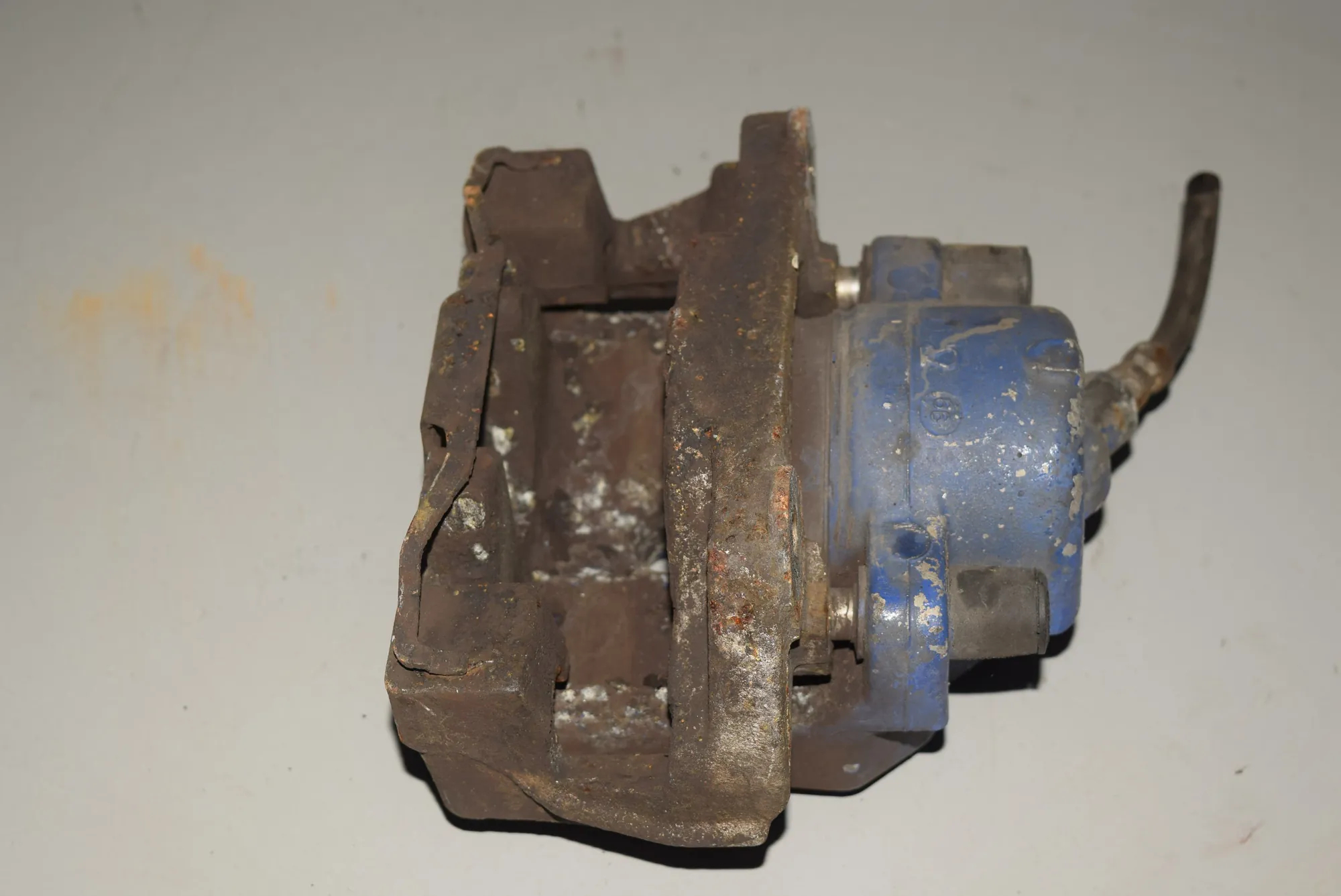 Front Right Brake Caliper · BMW 5 (E39) BMW 5 (E39) 530 d 2000 – 2