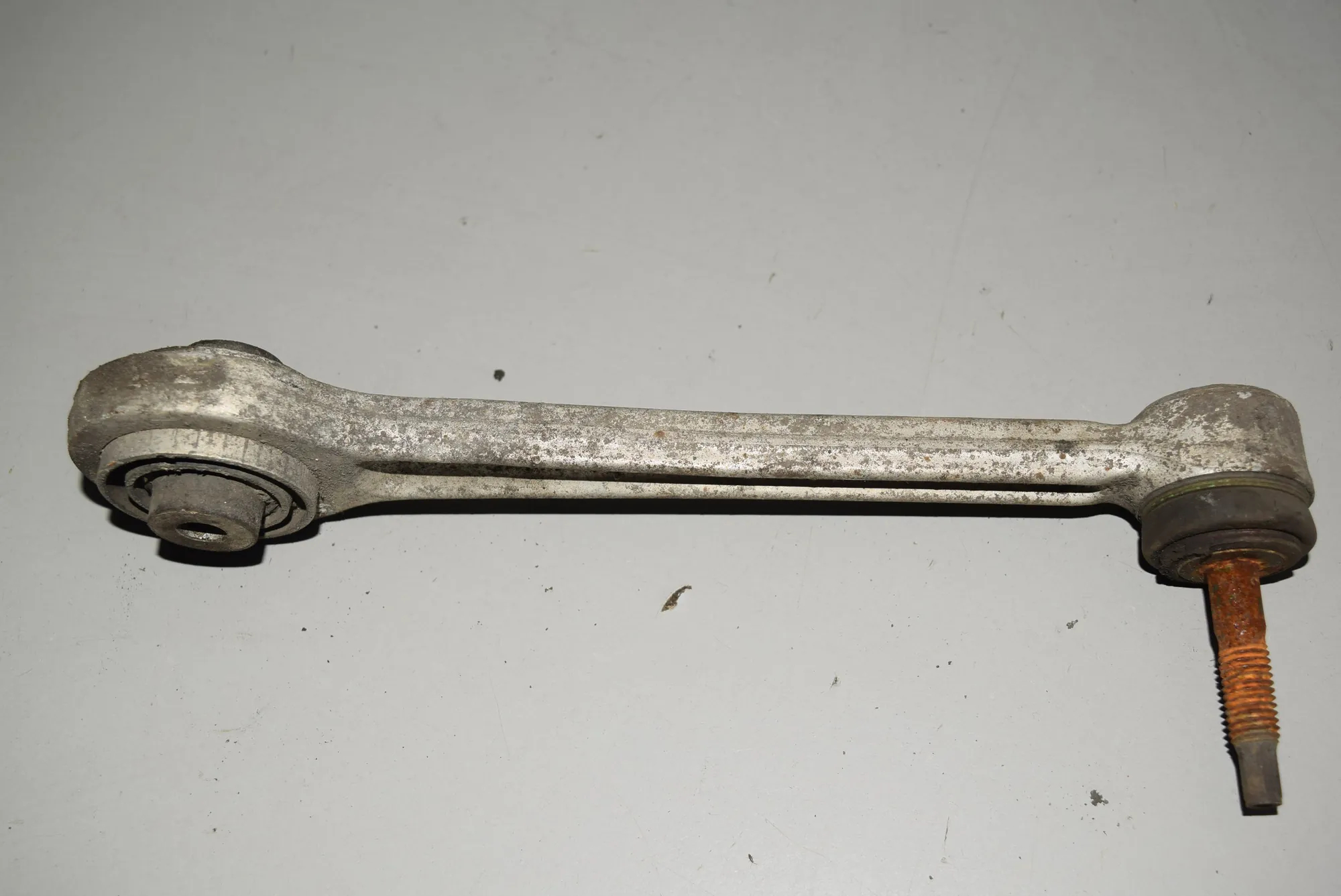 Rear Right Control Arm · BMW 5 (E39) BMW 5 (E39) 530 d 1999 – 2