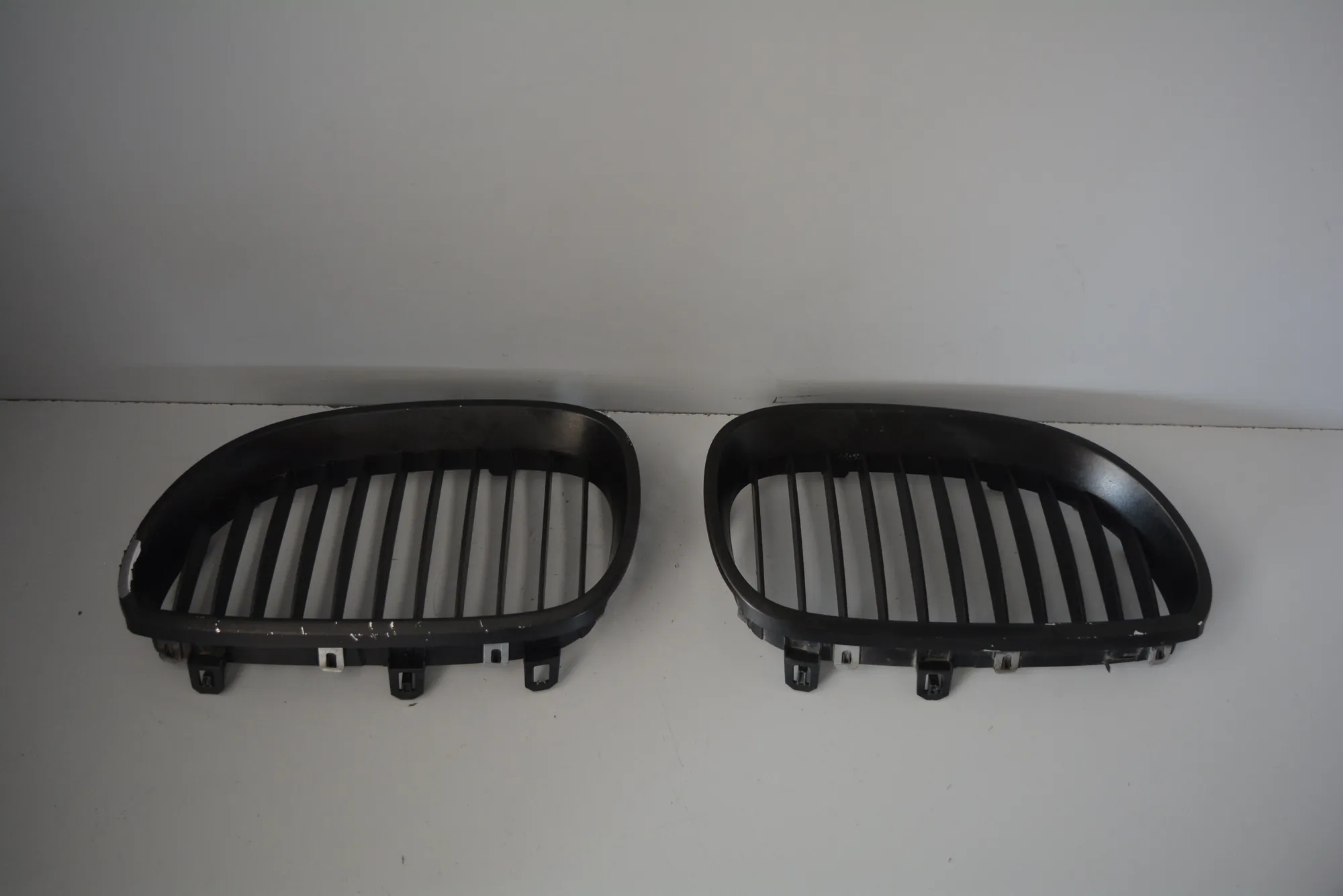 Front Left Grill · BMW 5 (E60) 520 d 2009 – 2