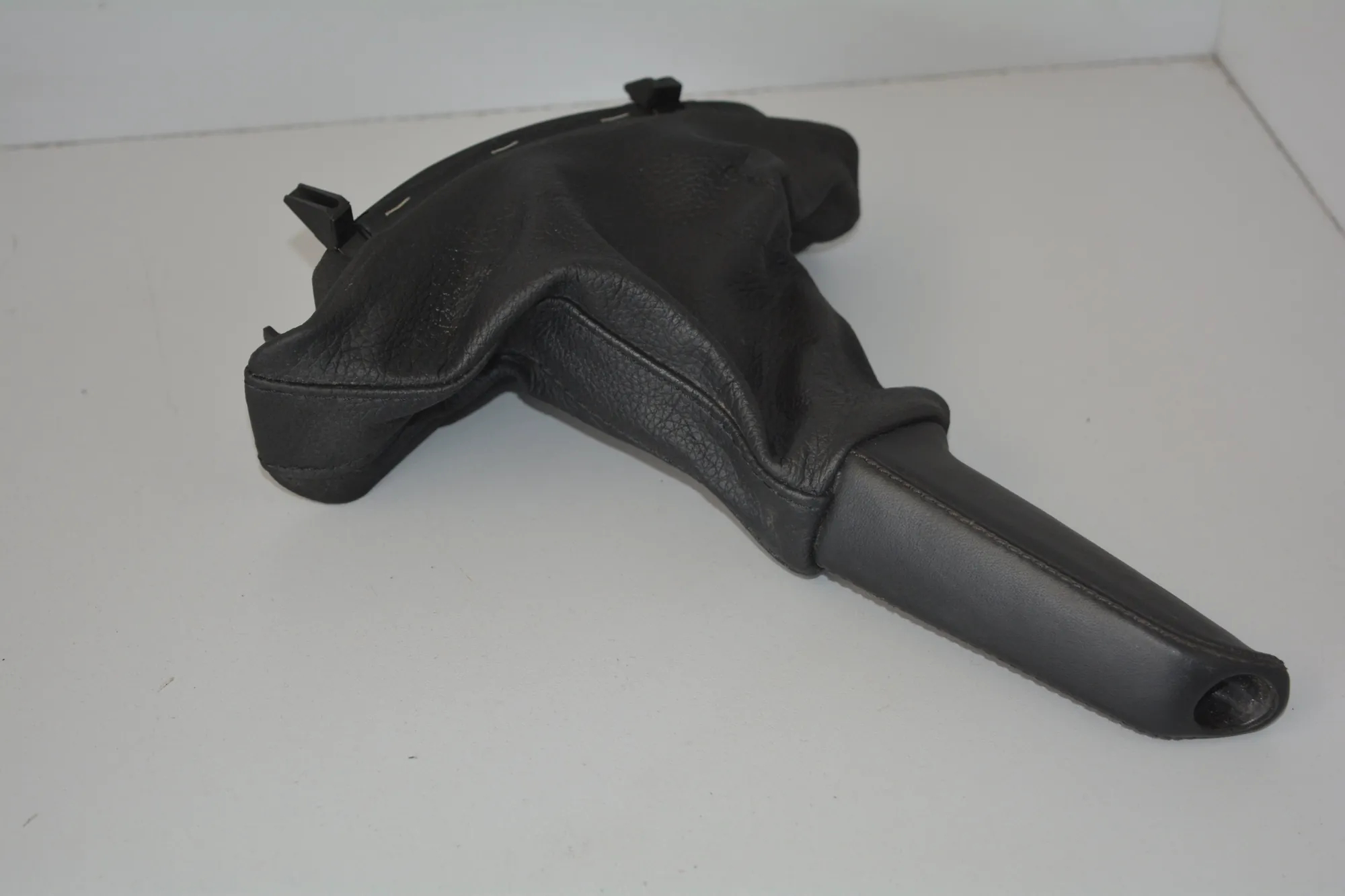 Handbrake Handle · BMW 5 (E60) 520 d 2009 – 3