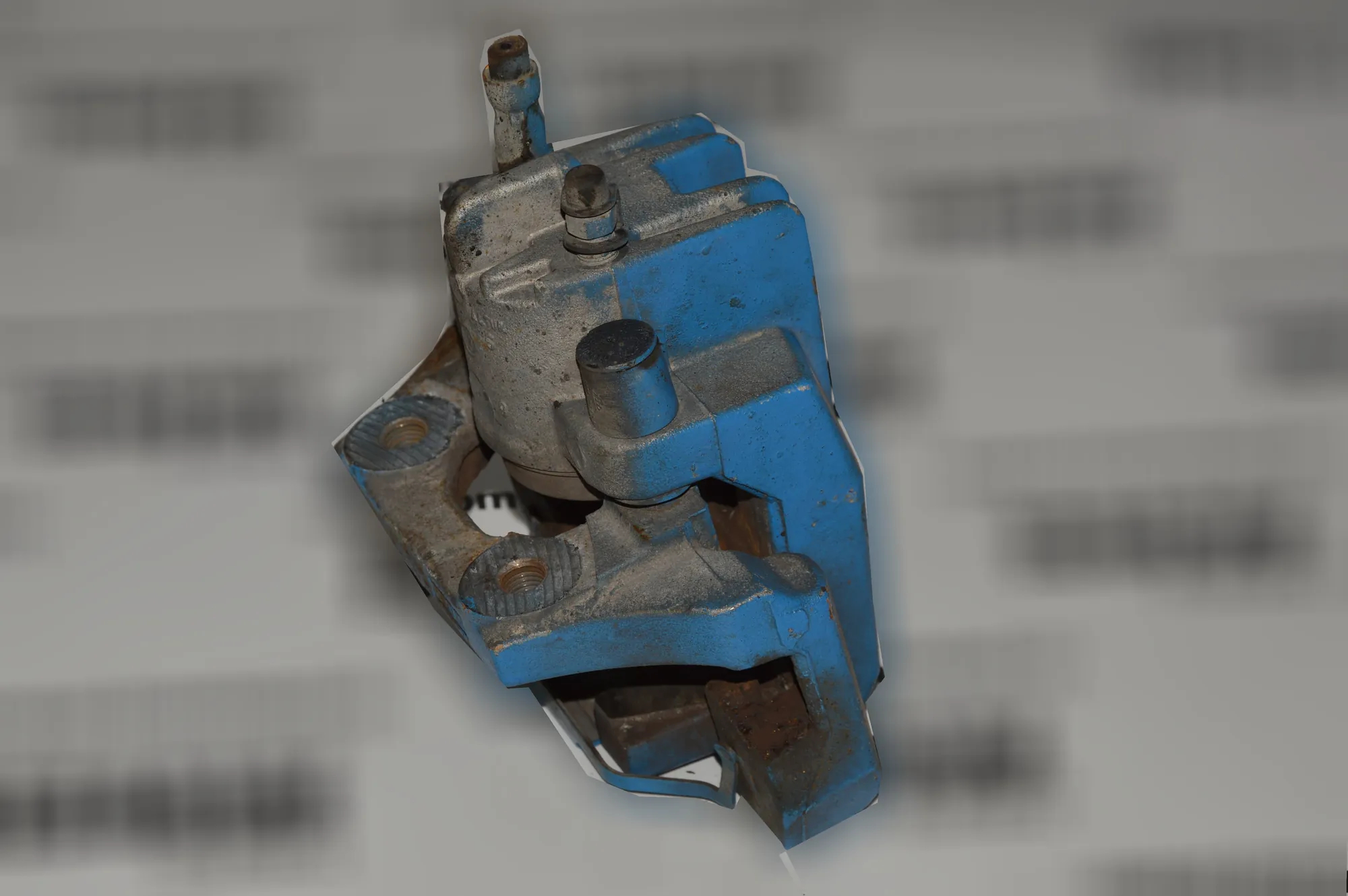 Rear Left Brake Caliper · BMW 5 (E60) 520 d 2009 – 3