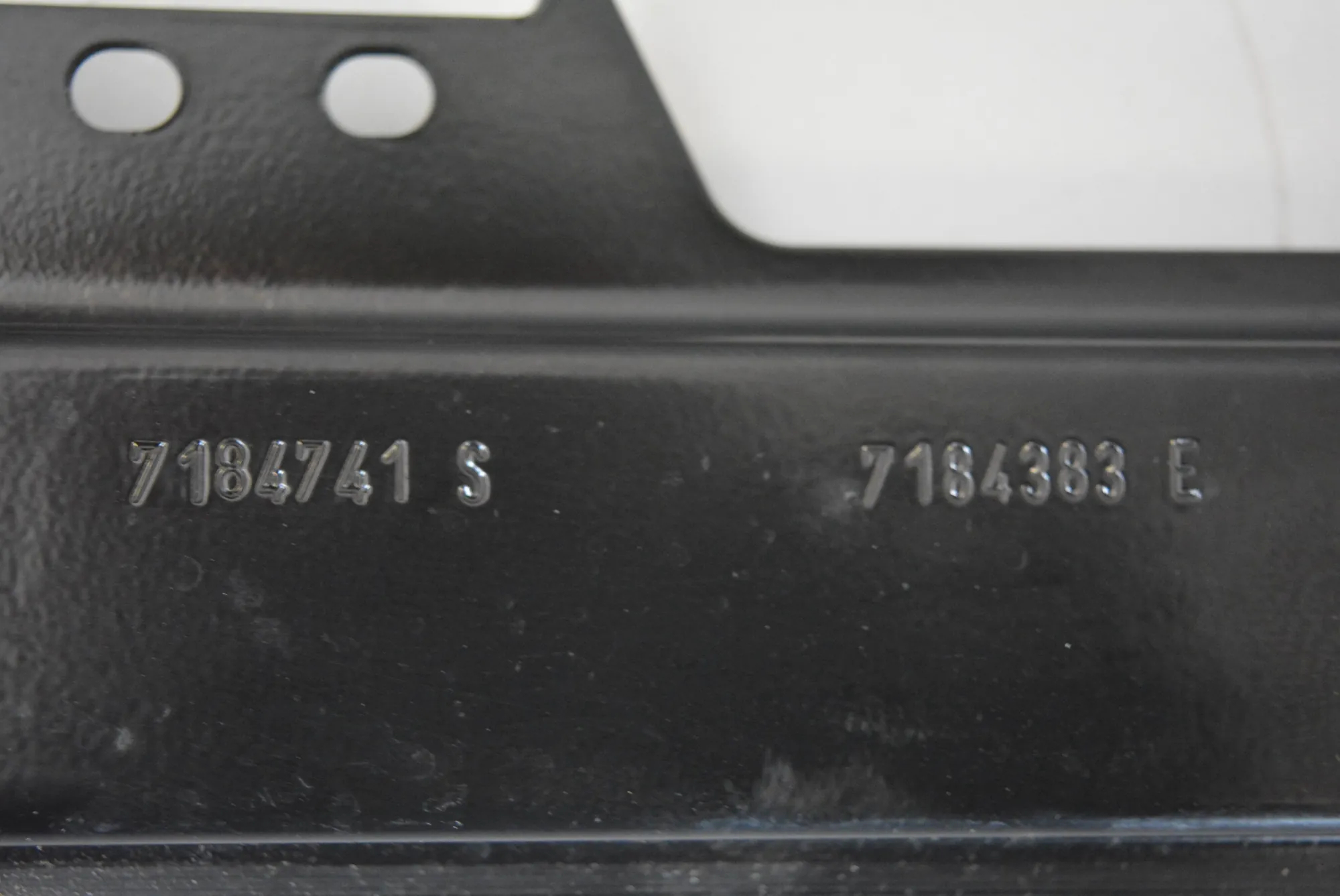 Front Left Door Window Regulator – OEM 7184383 · BMW 5 (E60) 520 d 2009 – 3