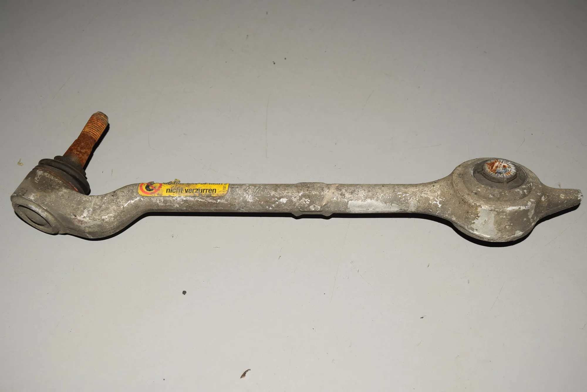 Front Left Straight Control Arm · BMW 5 (E39) BMW 5 (E39) 530 i 2000