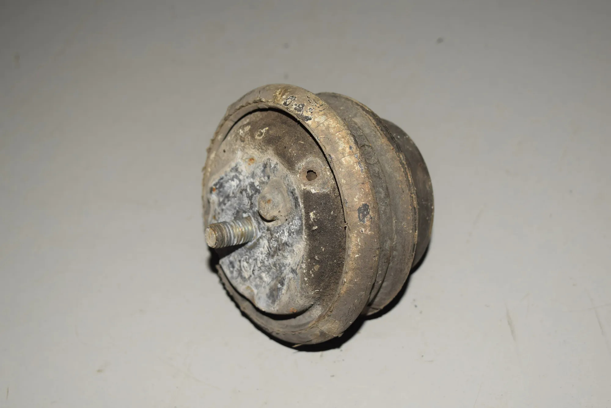 Right Side Engine Mount · BMW 5 (E39) BMW 5 (E39) 530 i 2000 – 2