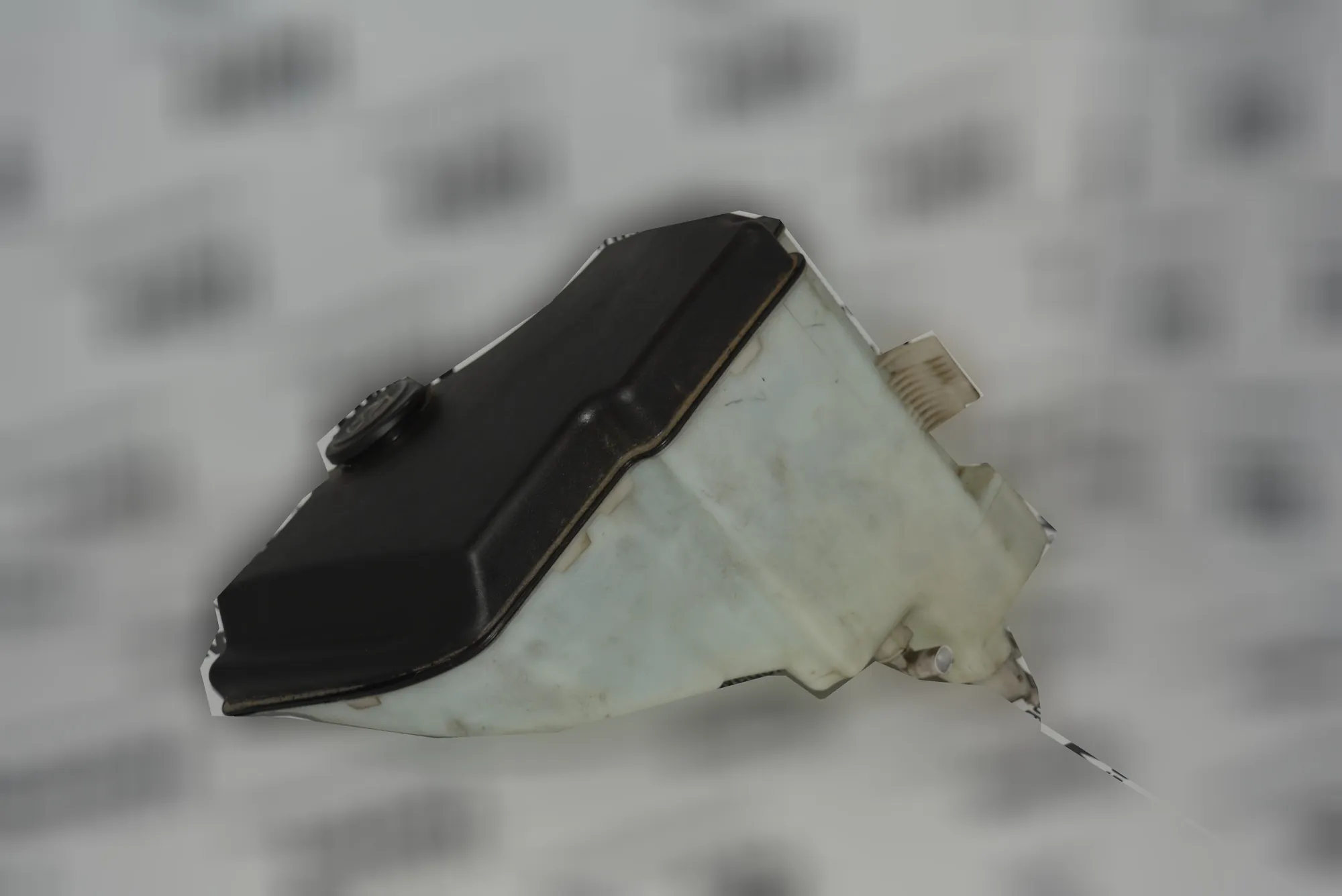 Window Washer Tank – OEM 7007970 · BMW 3 Coupe (E46) 320 Ci 2003
