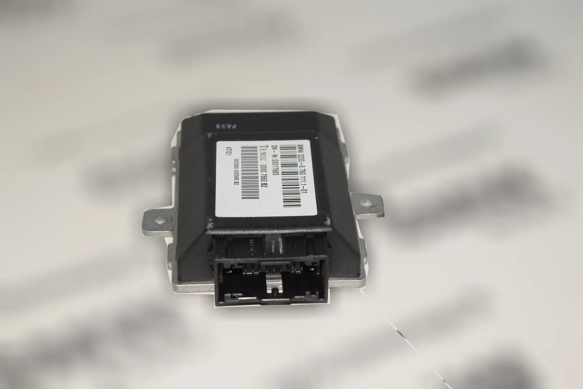 Other Control Units – OEM 6760111 · BMW 7 (E65, E66, E67) 735 i, Li 2001 – 3