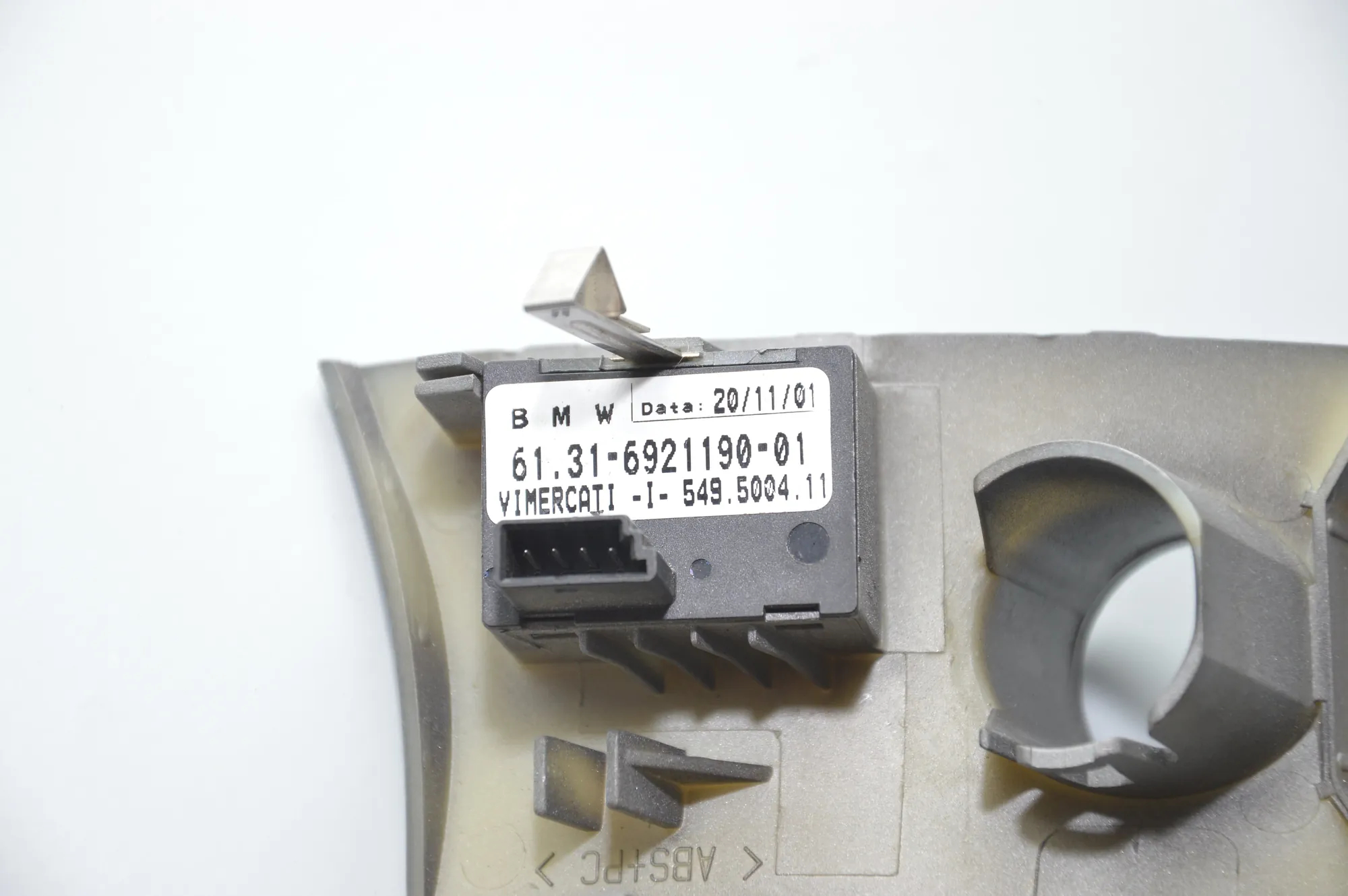 Other Interior Parts – OEM 6921190 · BMW 7 (E65, E66, E67) 735 i, Li 2001 – 5