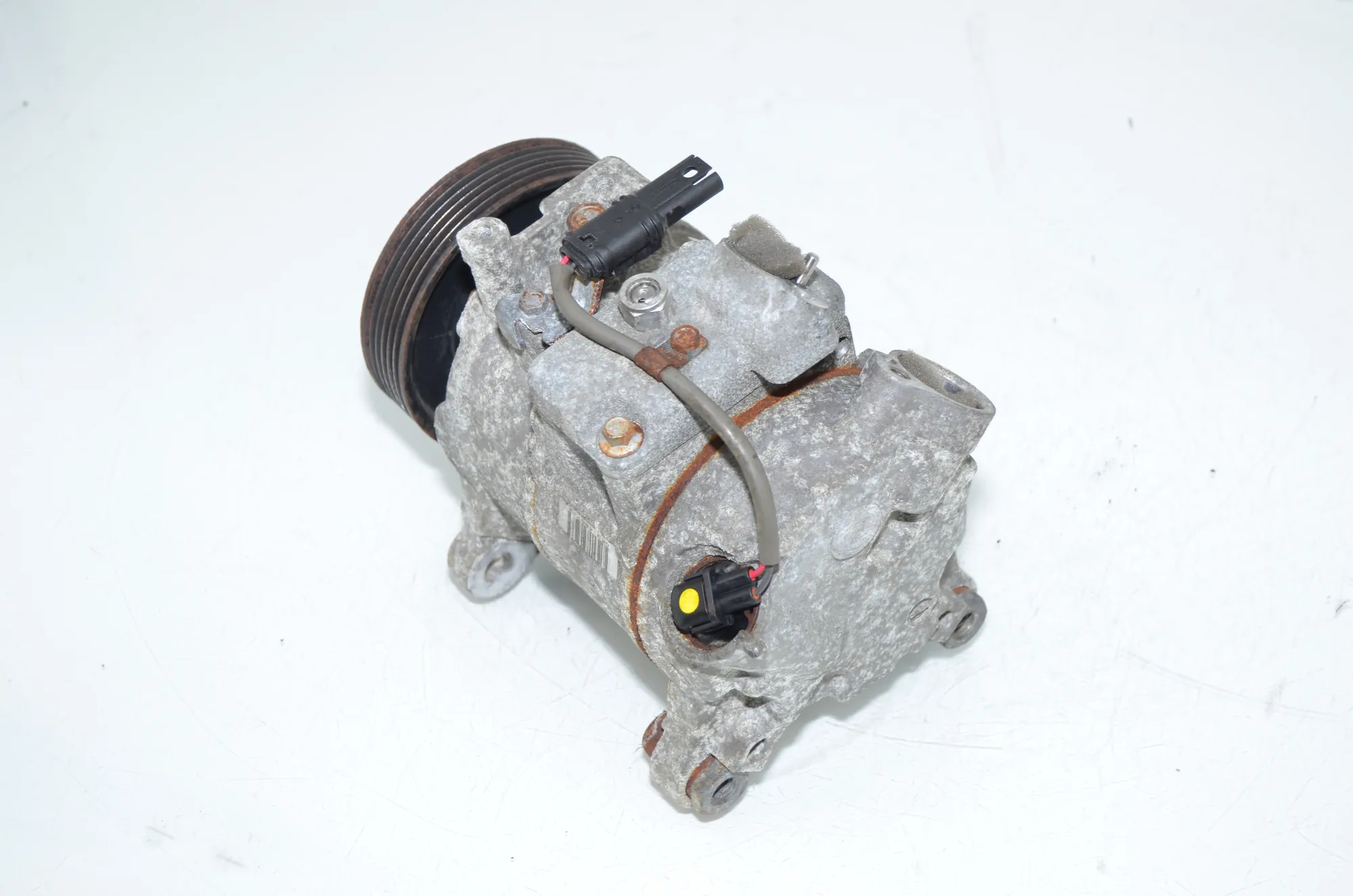Air Condition A/C Pump – OEM 9225704 · BMW X3 (F25) xDrive 20 d 2012 – 3