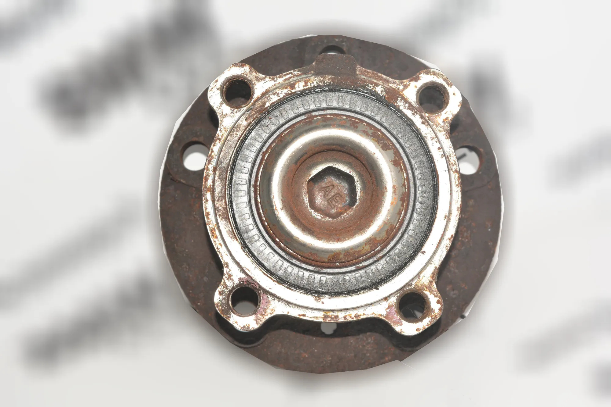 Front Left Wheel Bearing · BMW 7 (E65, E66, E67) 735 i, Li 2001 – 2