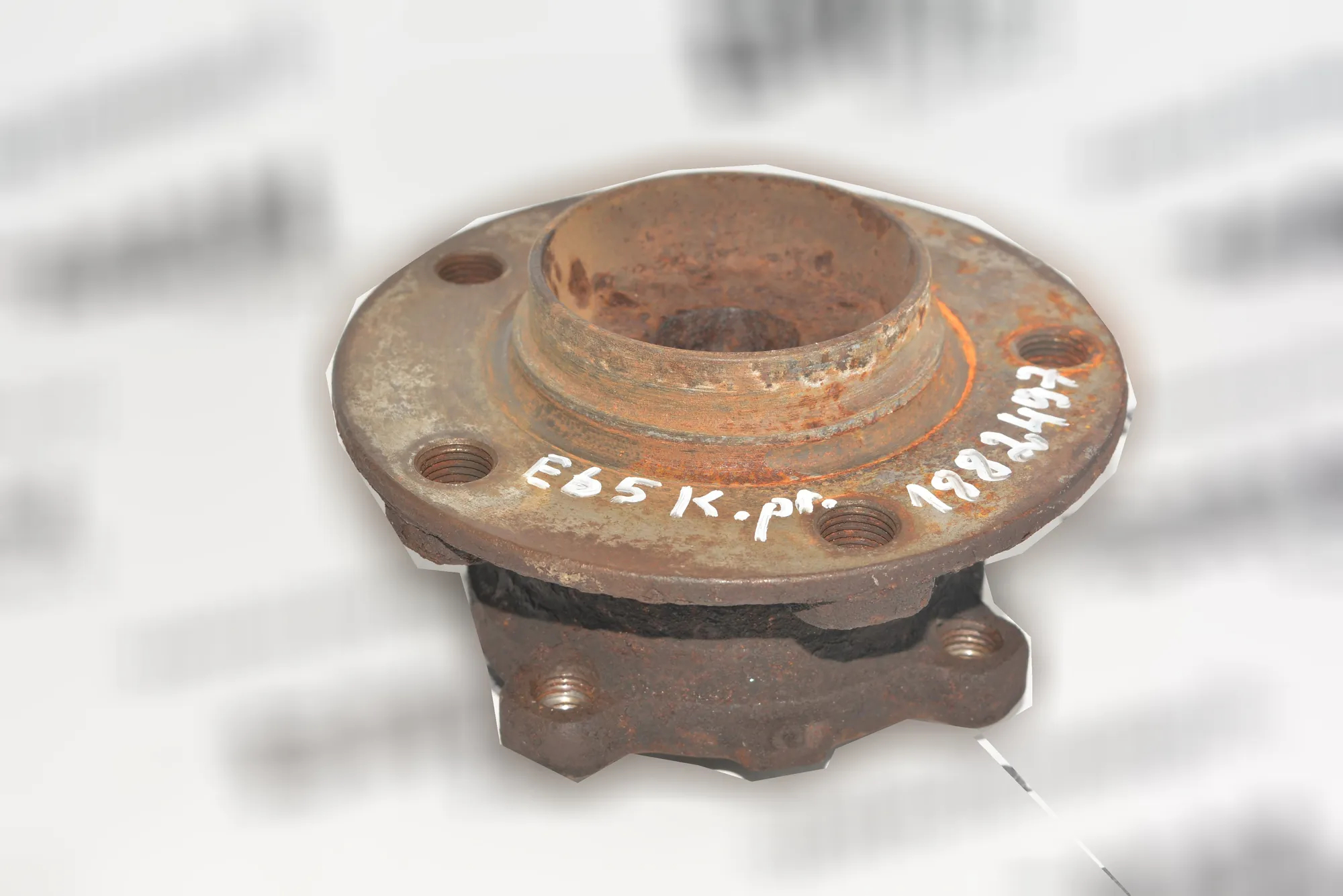 Front Left Wheel Bearing · BMW 7 (E65, E66, E67) 735 i, Li 2001
