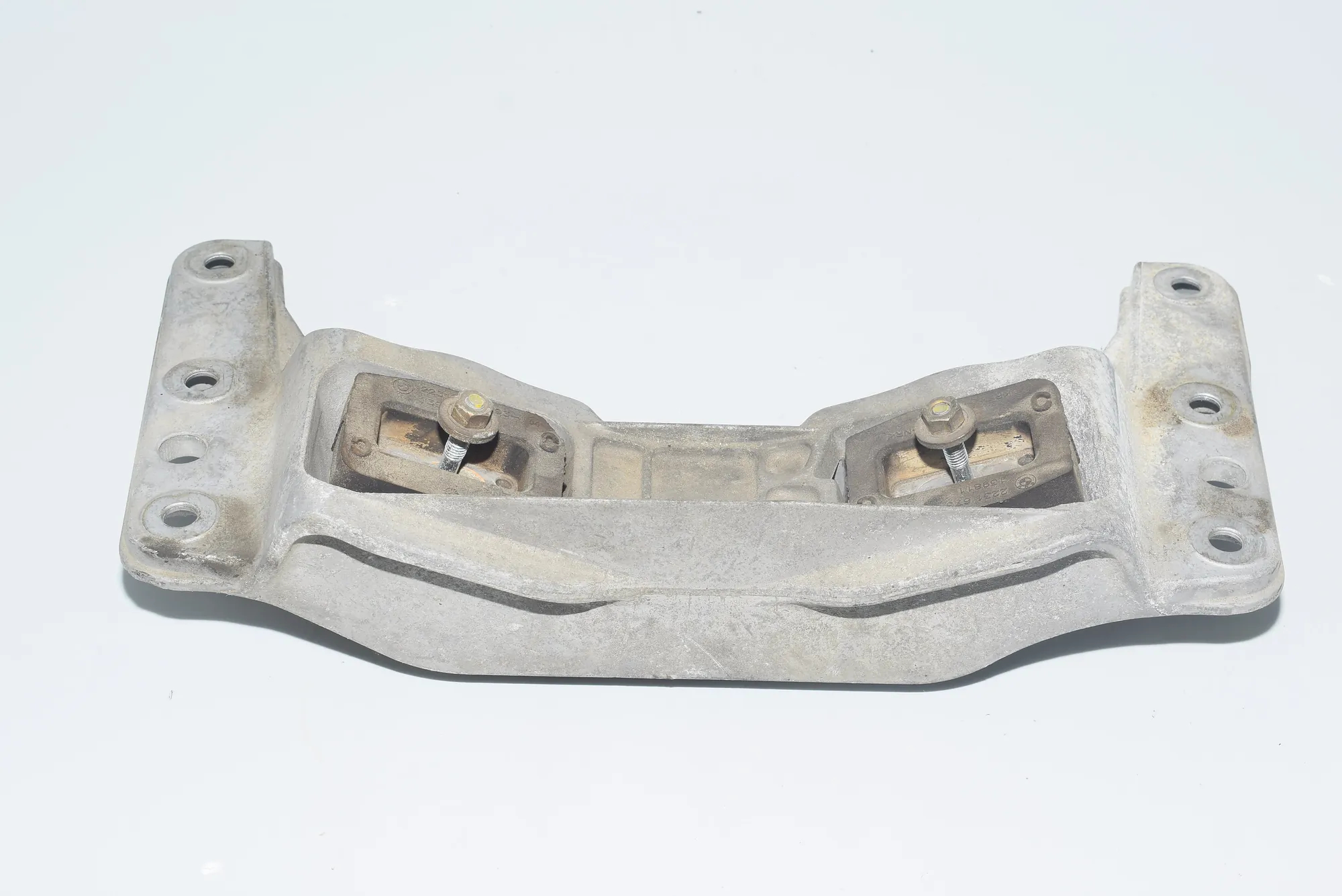 Gearbox Support Mount Bracket – OEM 6761102 · BMW 5 Touring (E61) 525 i 2004
