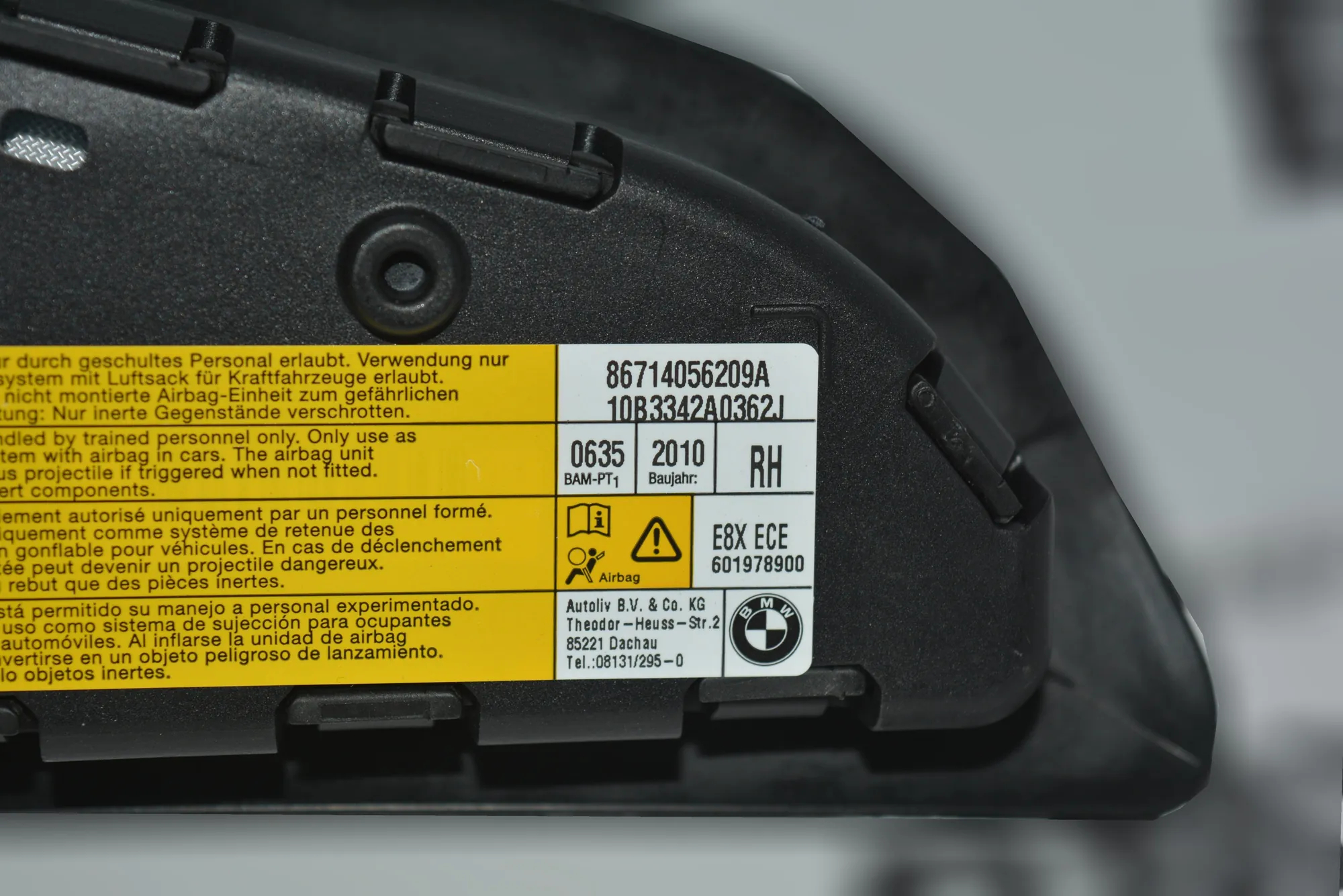 Front Right Seat Safety Bag SRS – OEM 7140562 · BMW 1 (E87) 118 d 2010 – 4