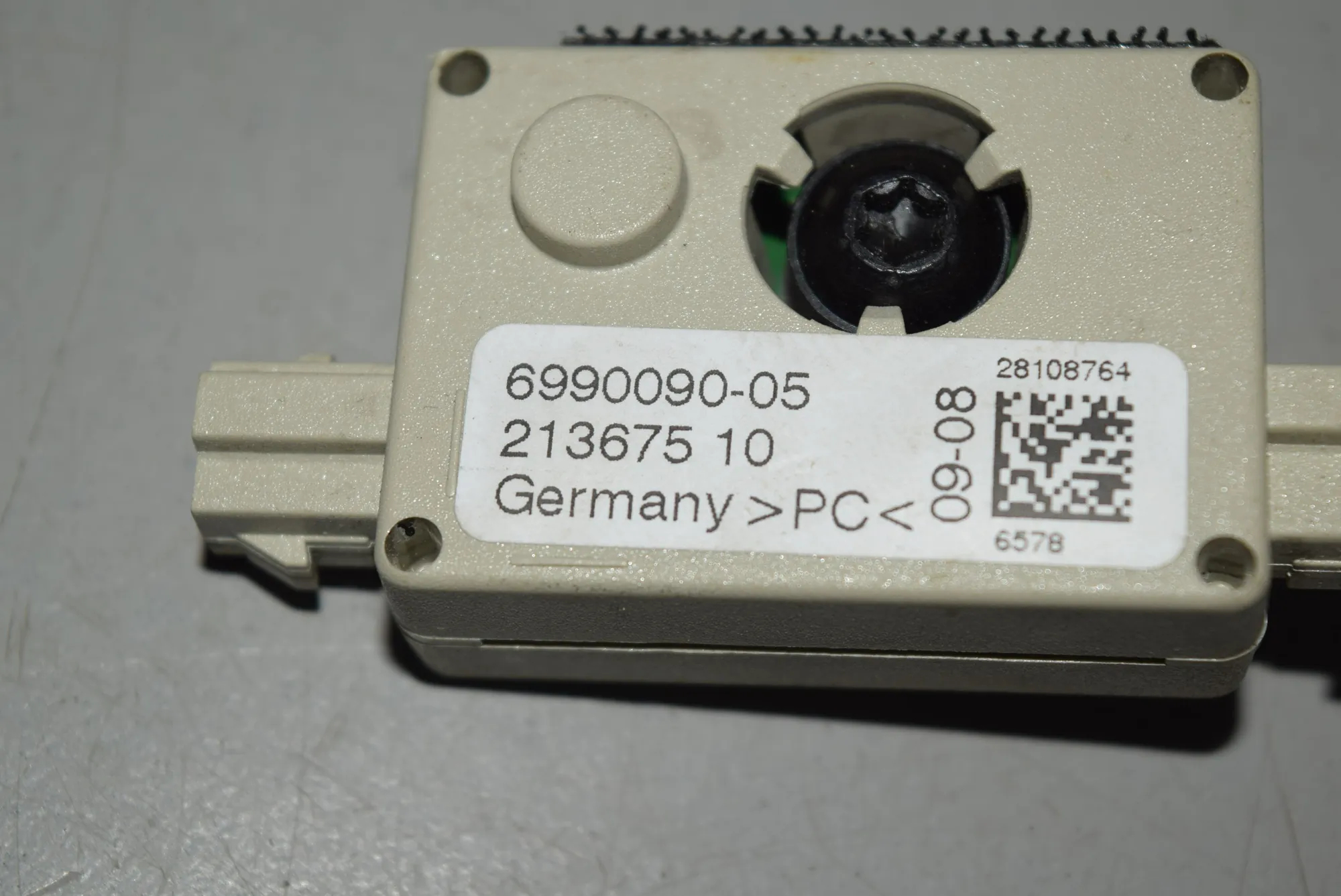 Other Control Units – OEM 6990090 · BMW 5 Touring (E61) 525 d xDrive 2008 – 3