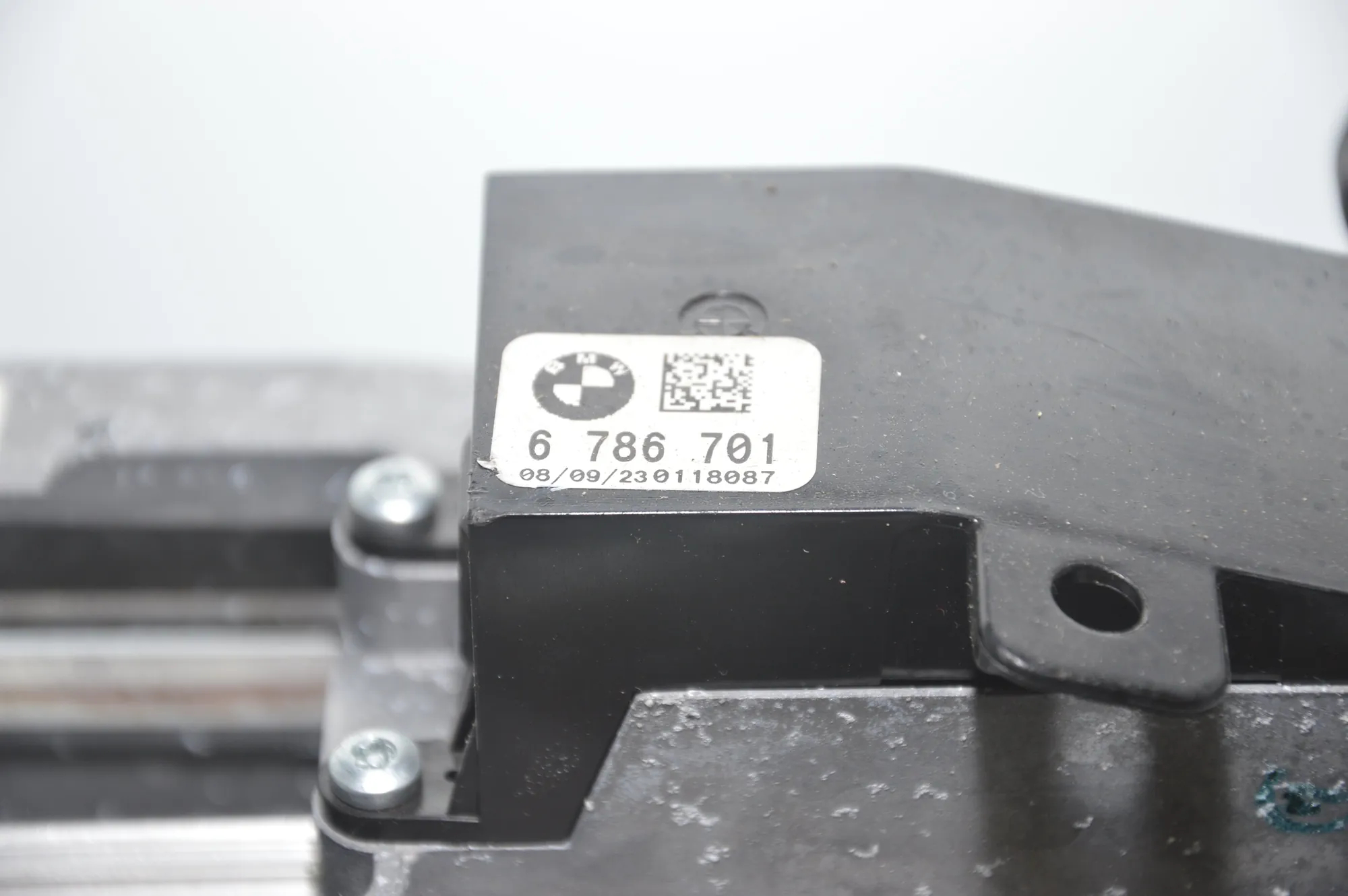 Steering Wheel Adjustment Mechanism – OEM 6786701 · BMW 5 Touring (E61) 525 d xDrive 2008 – 5