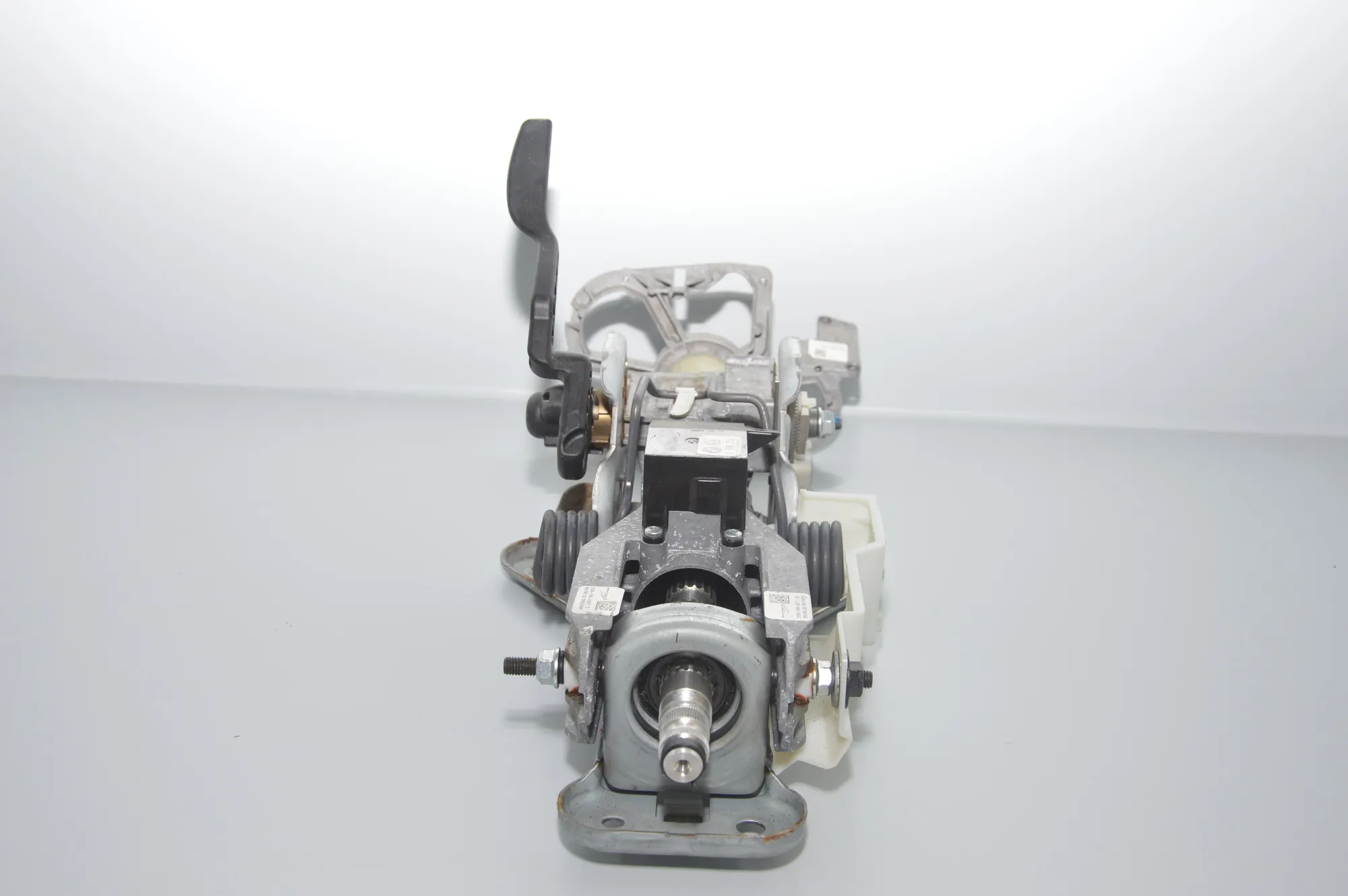 Steering Wheel Adjustment Mechanism – OEM 6786701 · BMW 5 Touring (E61) 525 d xDrive 2008 – 4