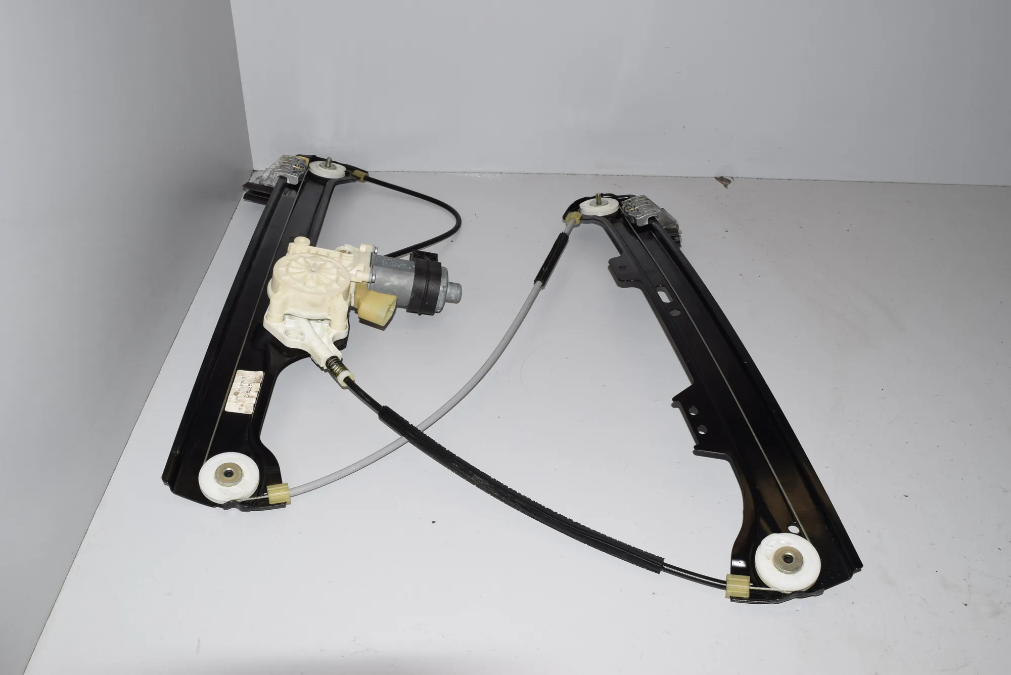 Front Right Door Window Regulator – OEM 714438471847426981142 · BMW 5 Touring (E61) 525 d xDrive 2008 – 5